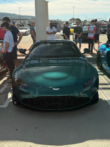 2023 Aston Martin Vantage — Lineage Image 1