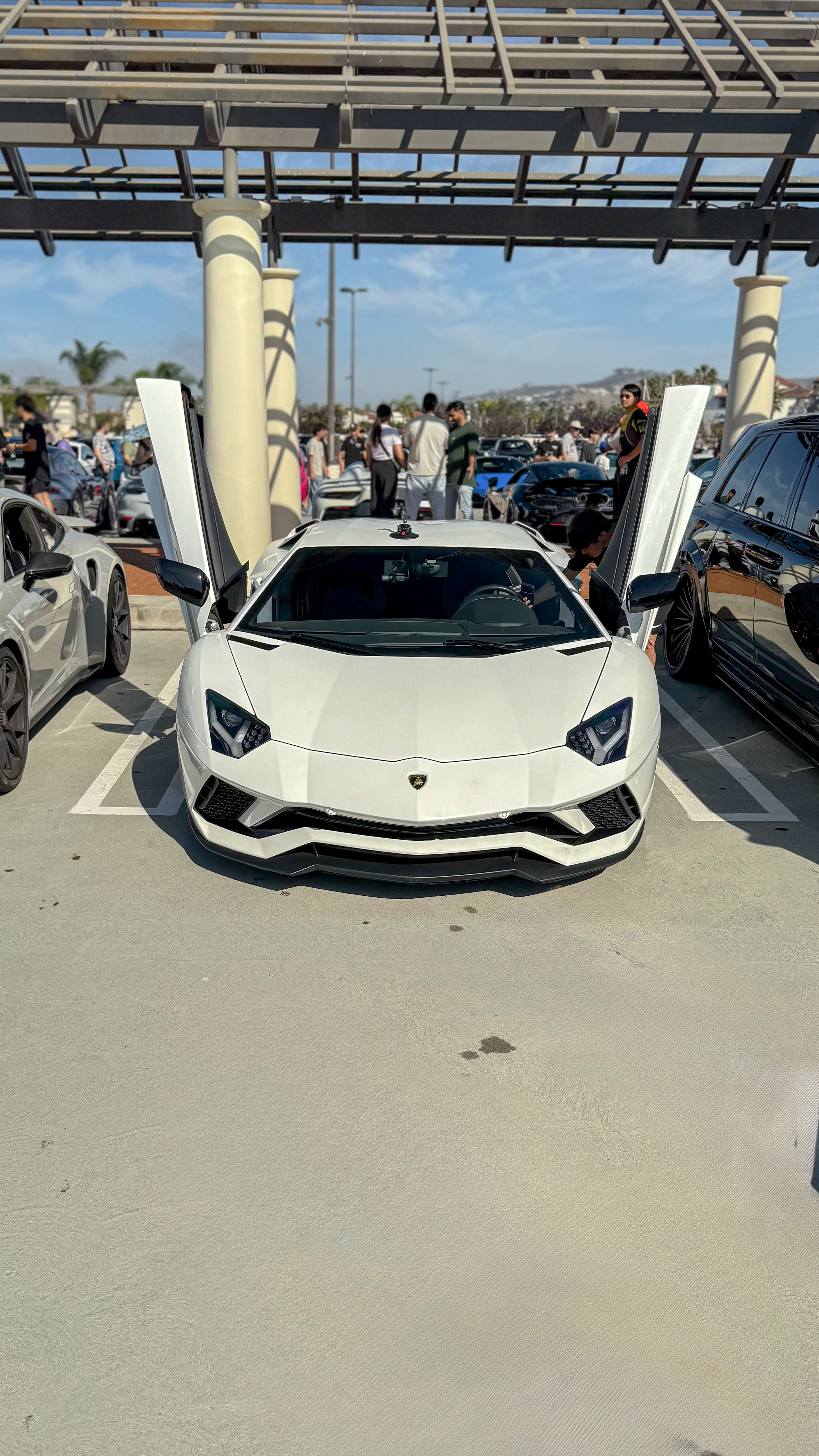 2017 Lamborghini Aventador — Lineage Image 1