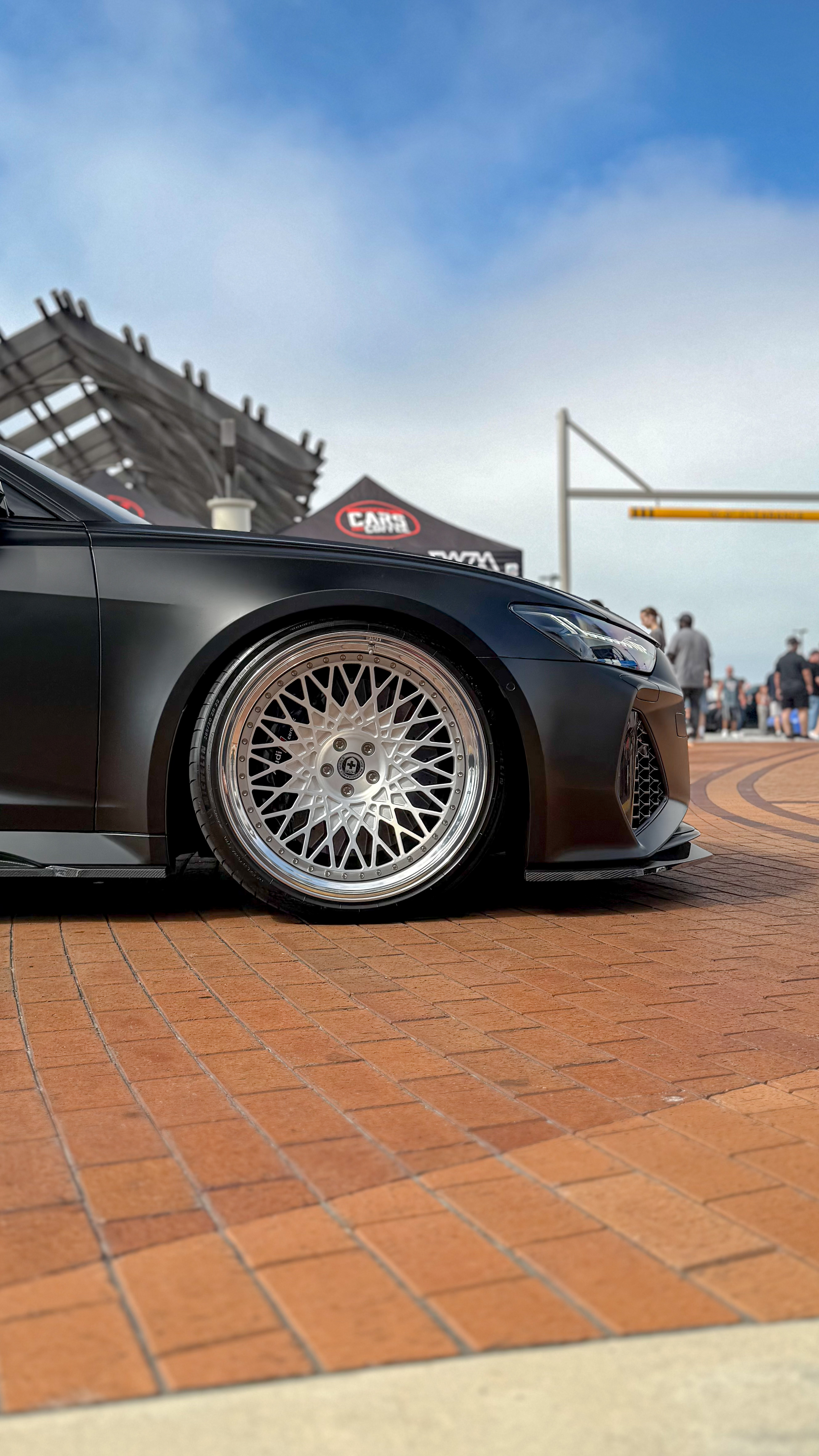 2021 Audi RS 6 Avant — Lineage Image 3