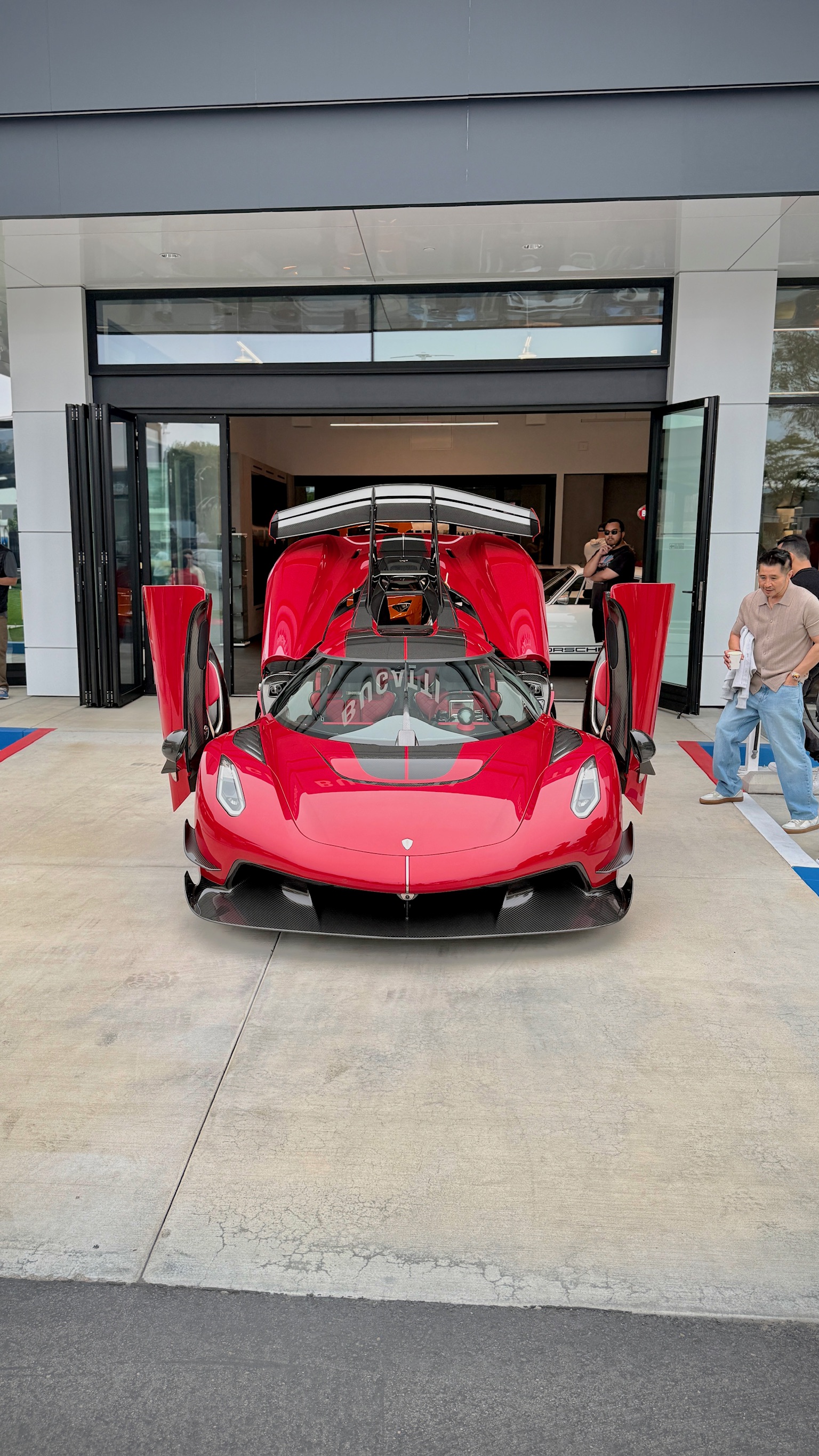 2025 Koenigsegg Jesko — Lineage Image 1