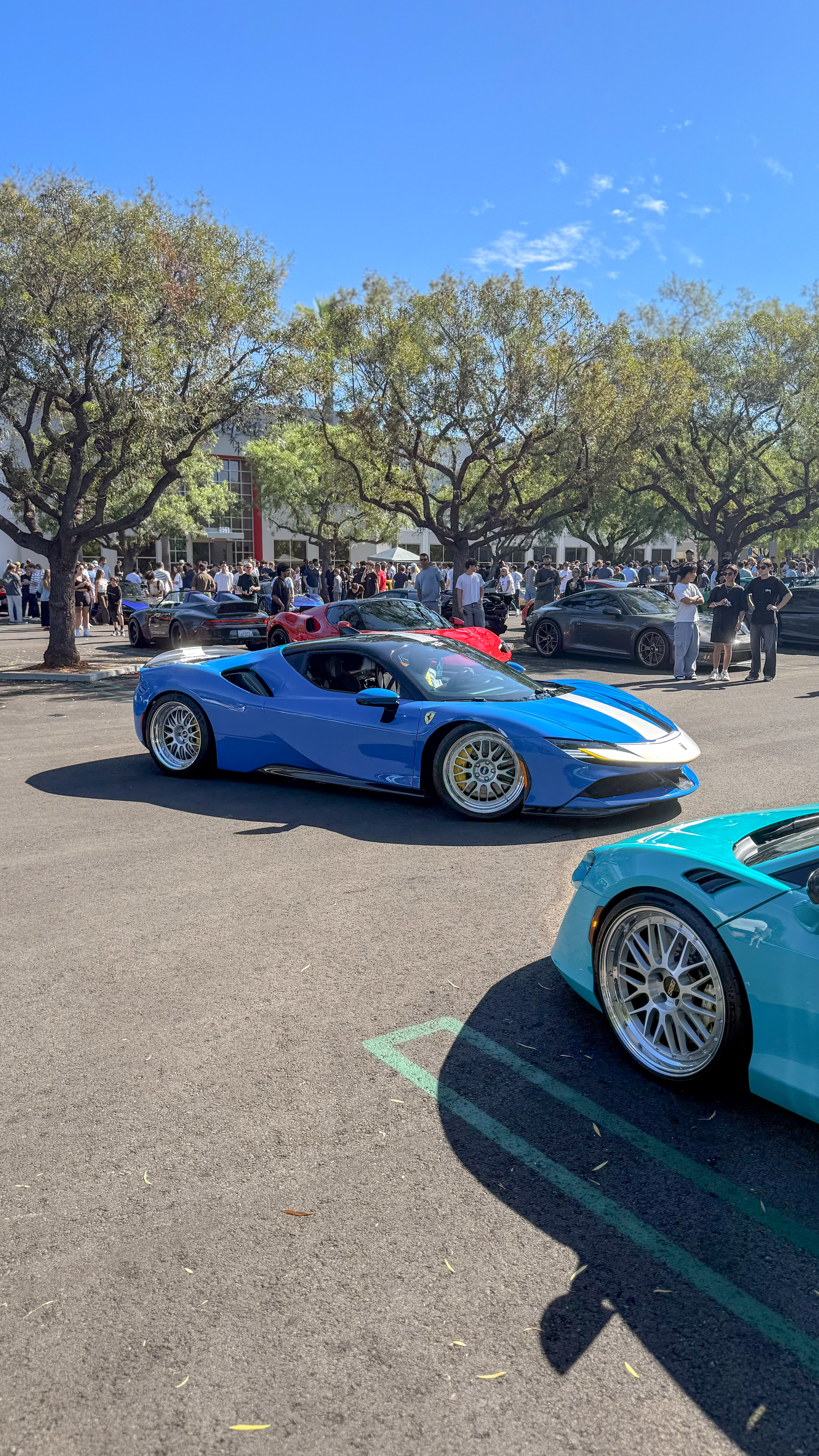2022 Ferrari SF90 β Lineage Image 1