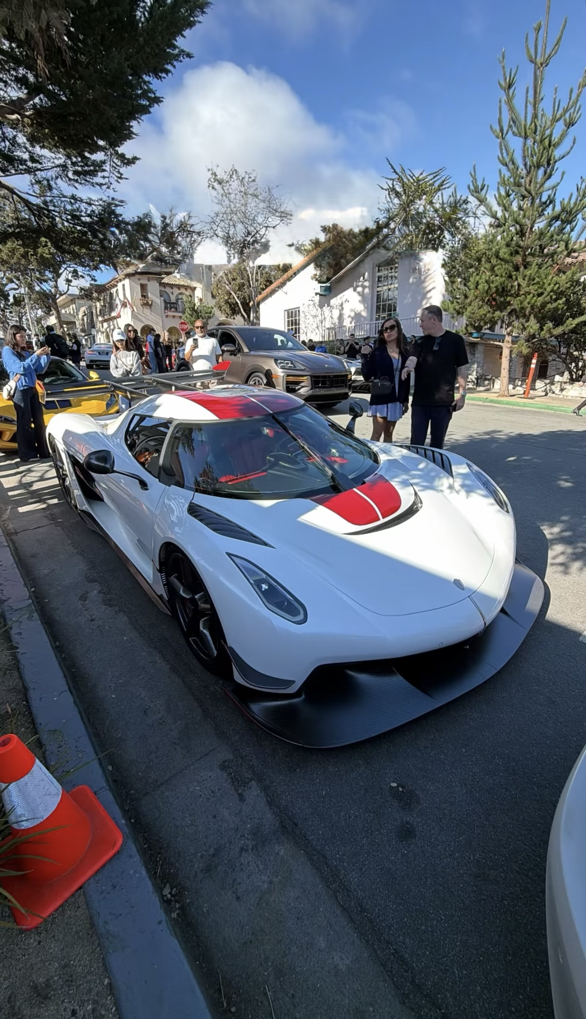 2025 Koenigsegg Jesko — Lineage Image 1