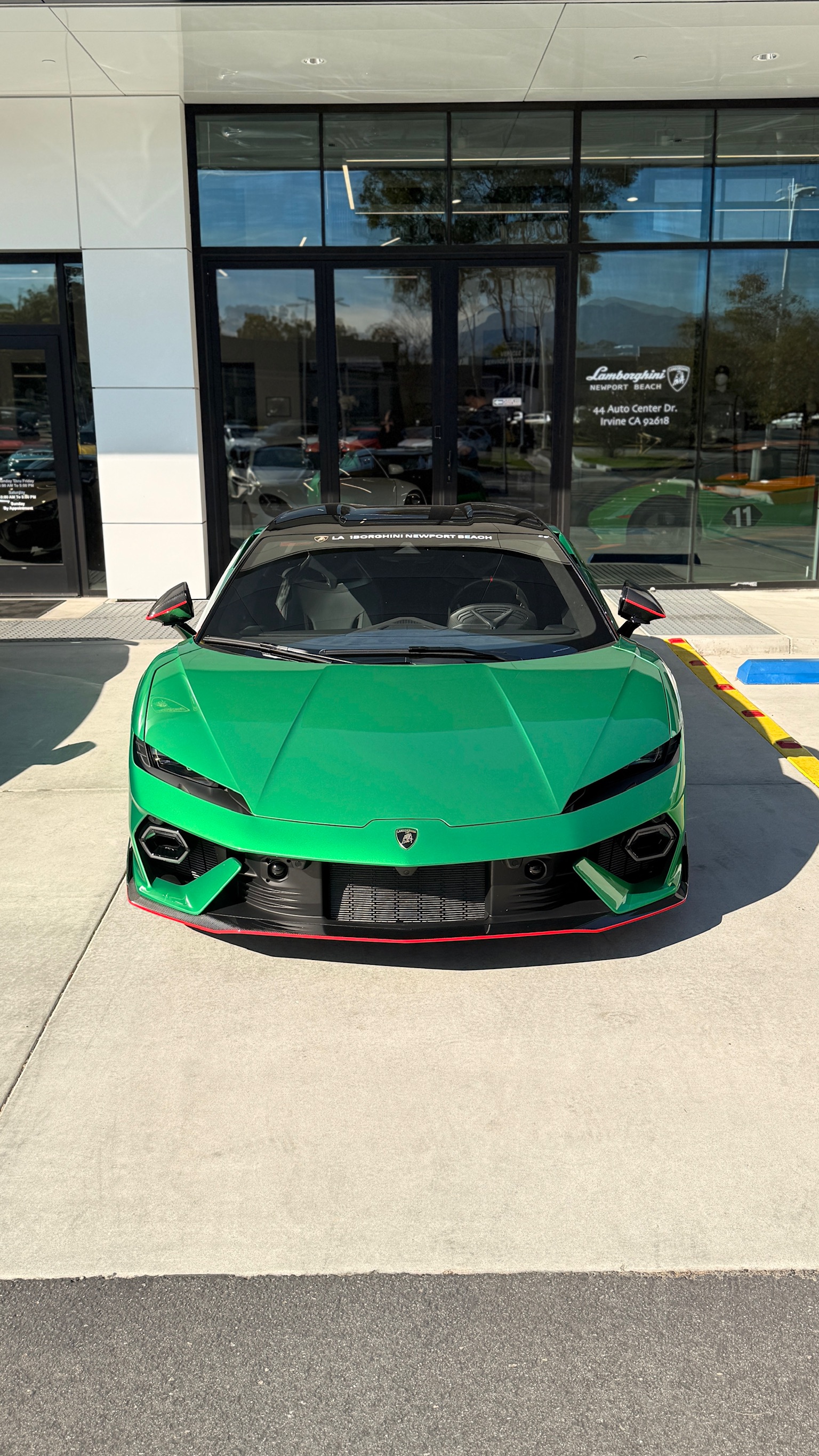 2026 Lamborghini Temerario — Lineage Image 2
