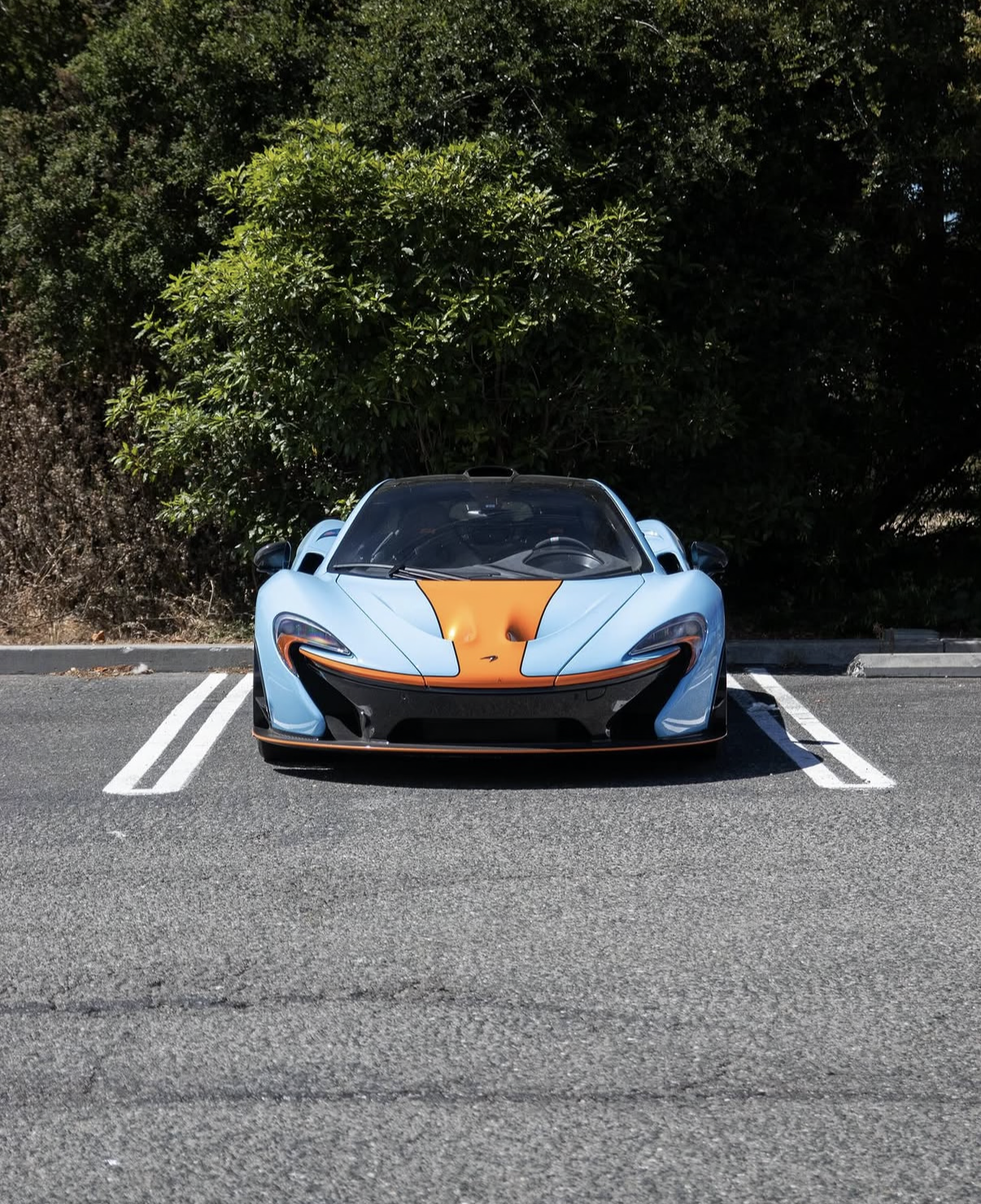 2015 McLaren P1 β Lineage Image 1