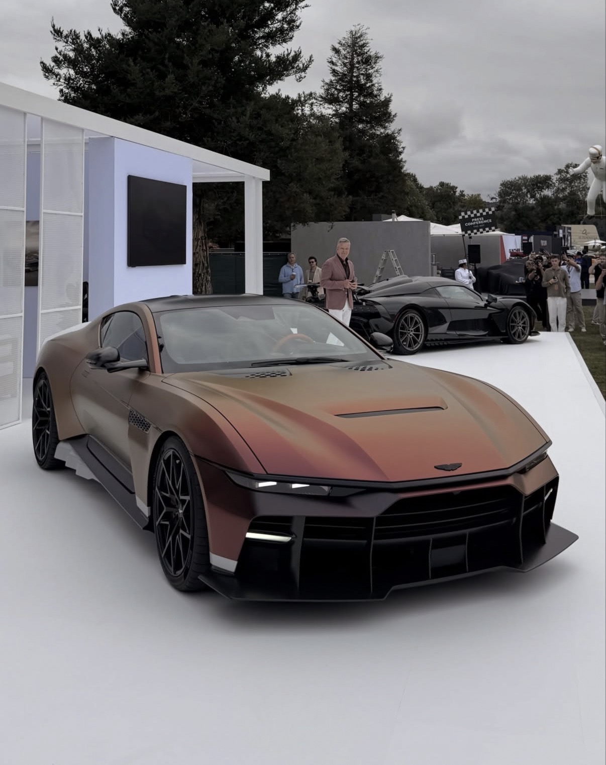 2027 Aston Martin Valen — Lineage Image 1