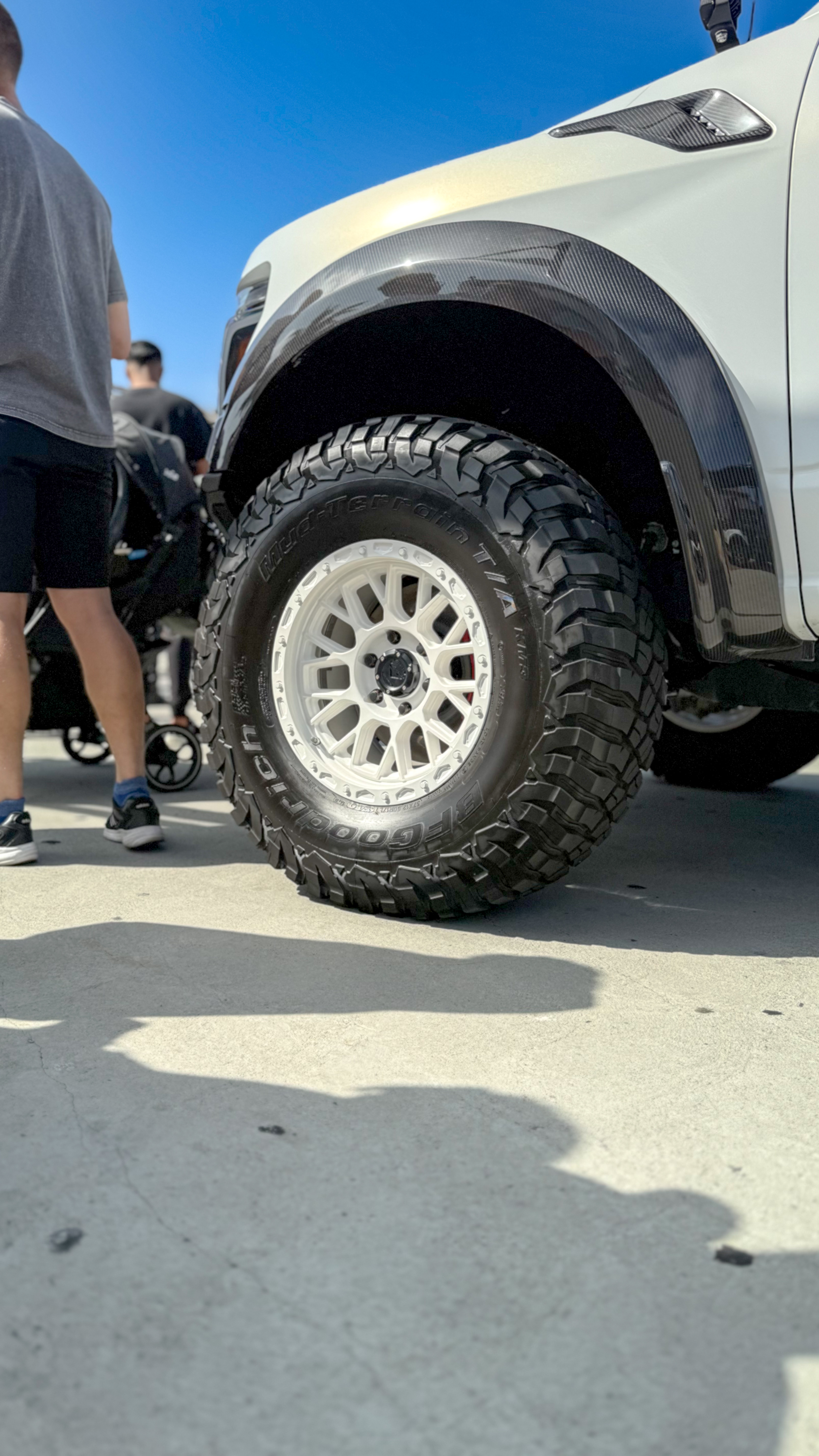 2025 Ford F-150 — Lineage Image 3