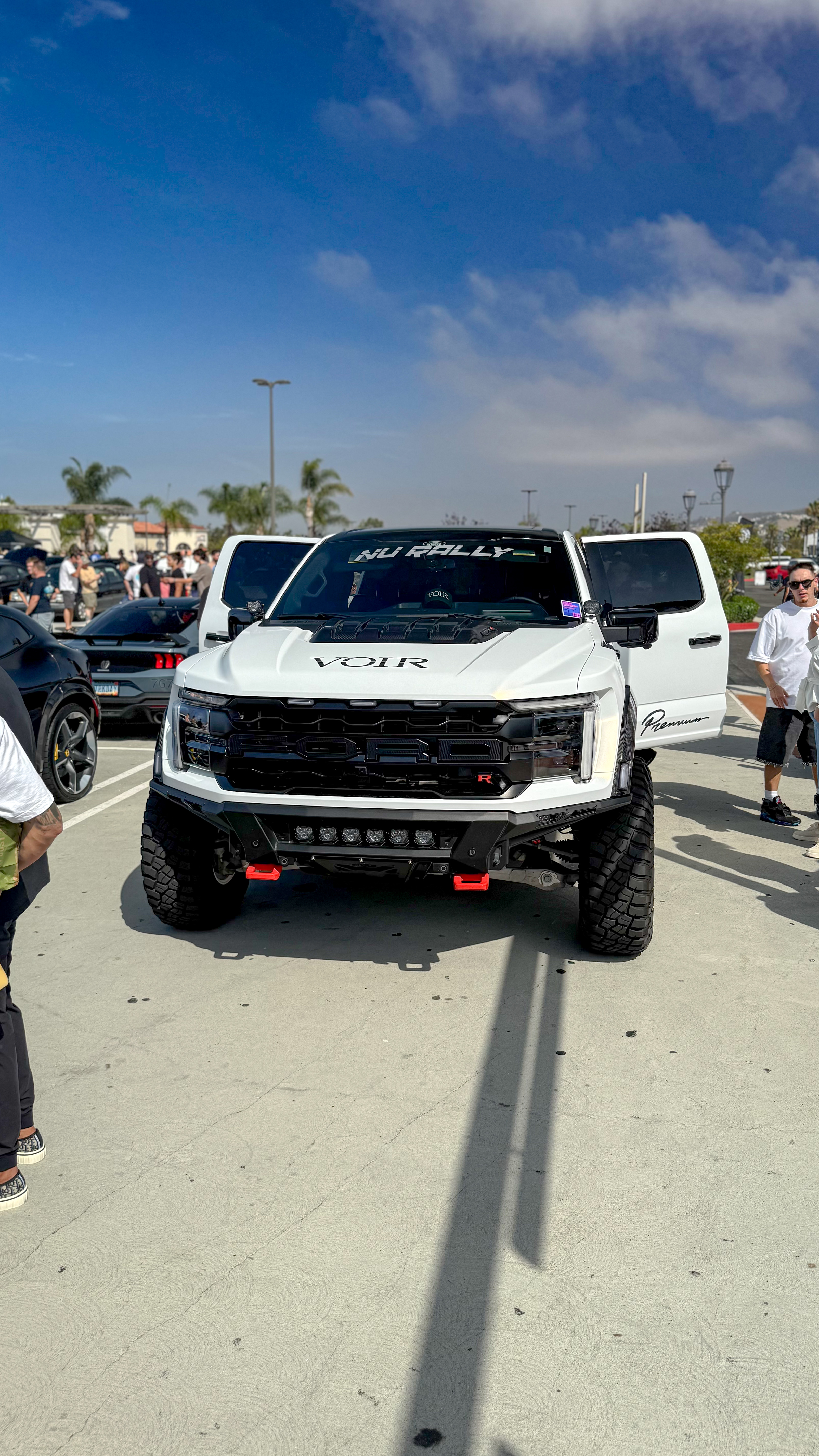 2025 Ford F-150 — Lineage Image 2