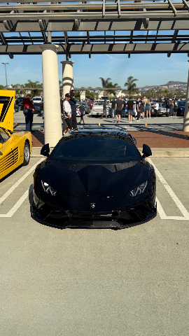 2024 Lamborghini Huracan — Lineage Image 1