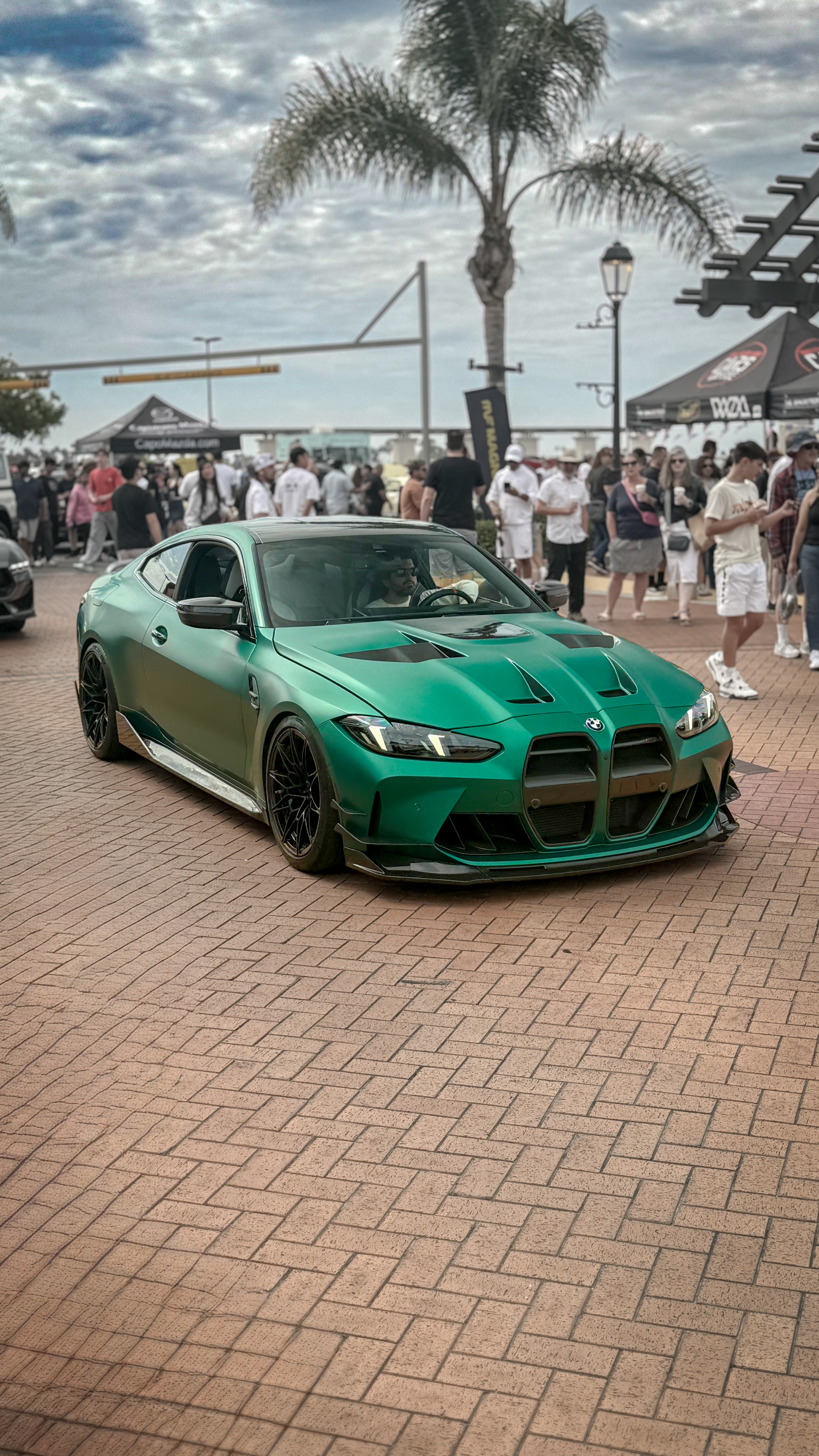 2025 BMW M4 — Lineage Image 1