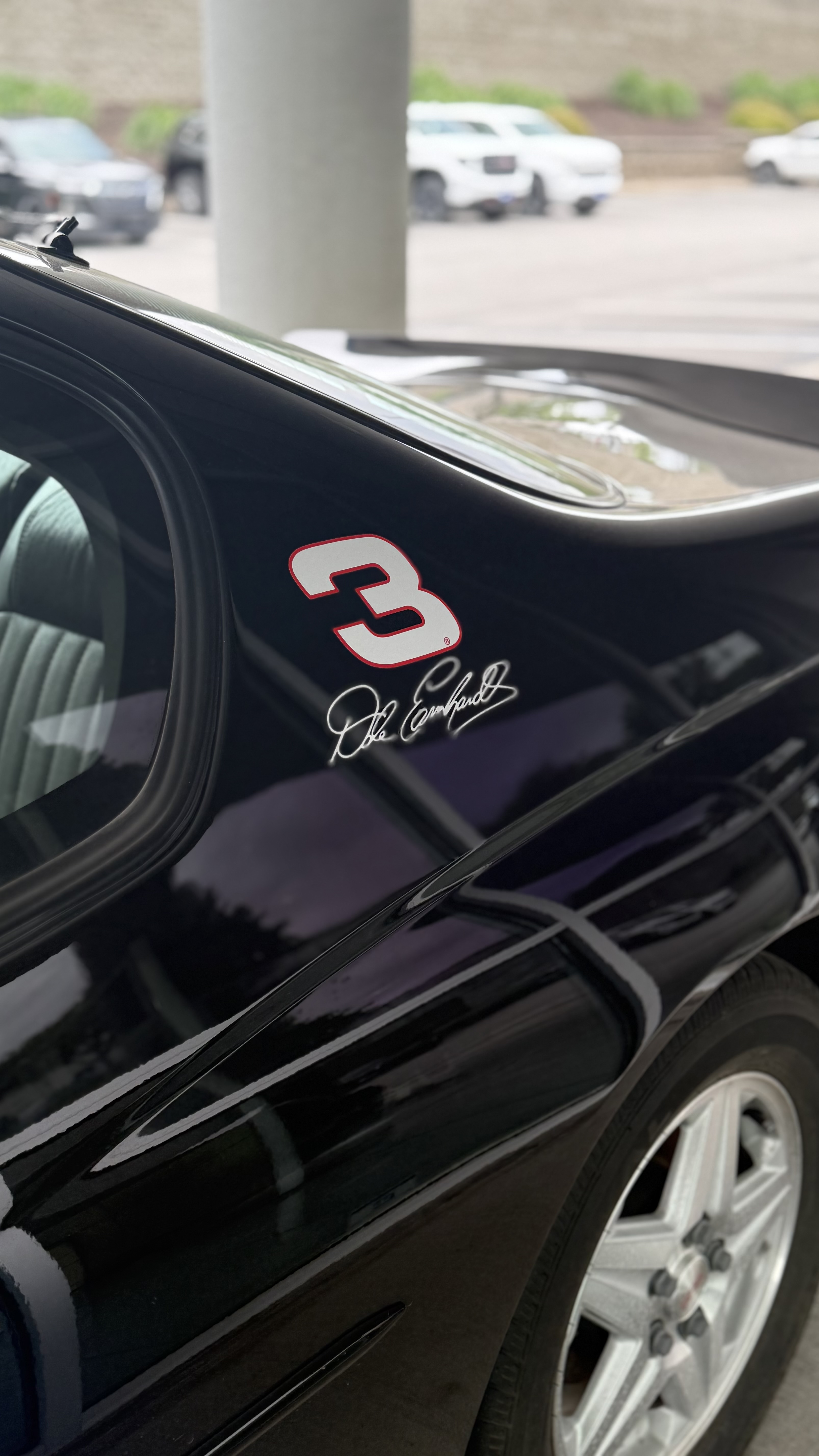 2002 Chevrolet Monte Carlo — Lineage Image 3