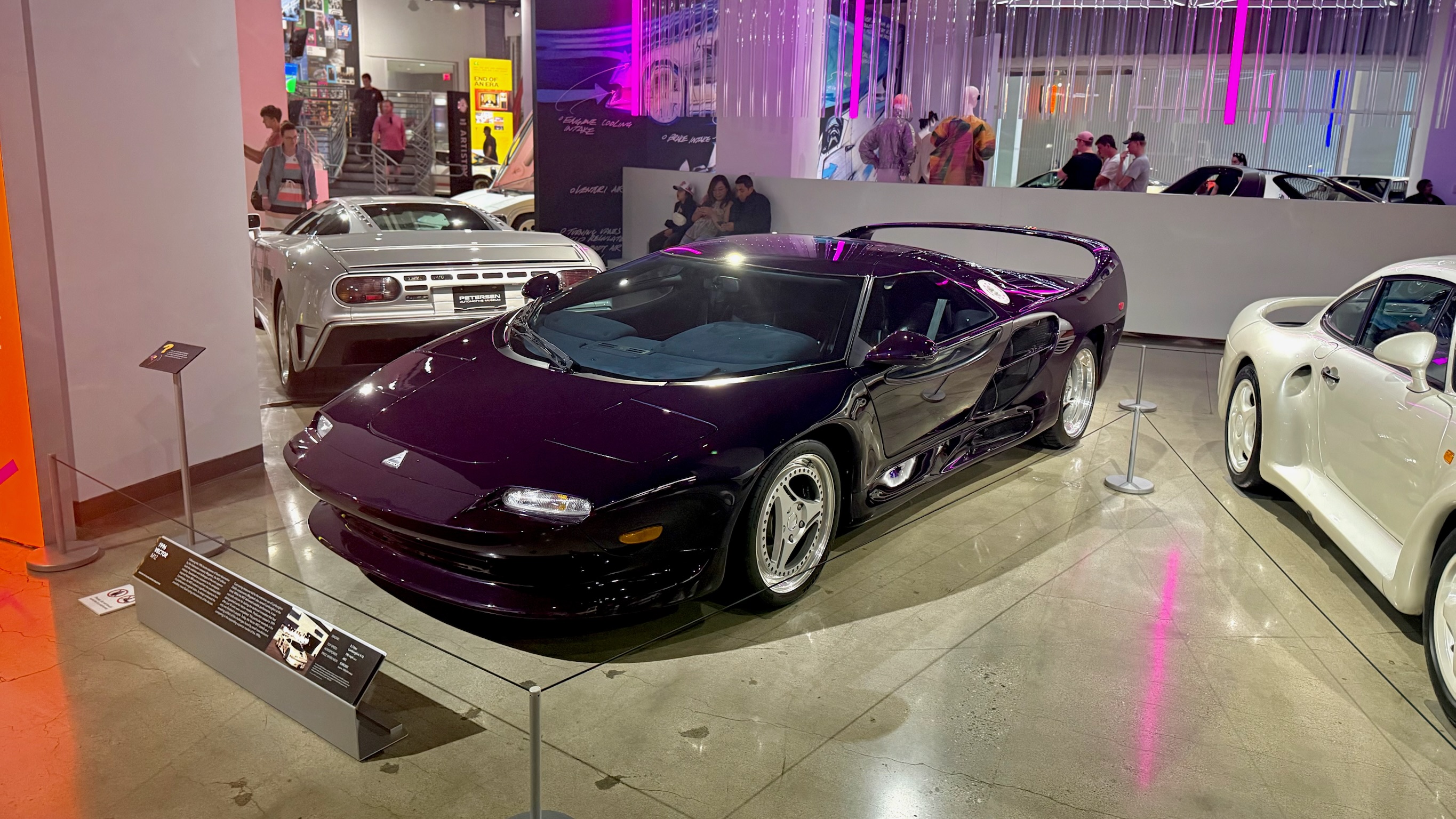 1996 Vector M12 — Lineage Image 1