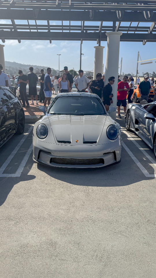 2022 Porsche 911 — Lineage Image 1