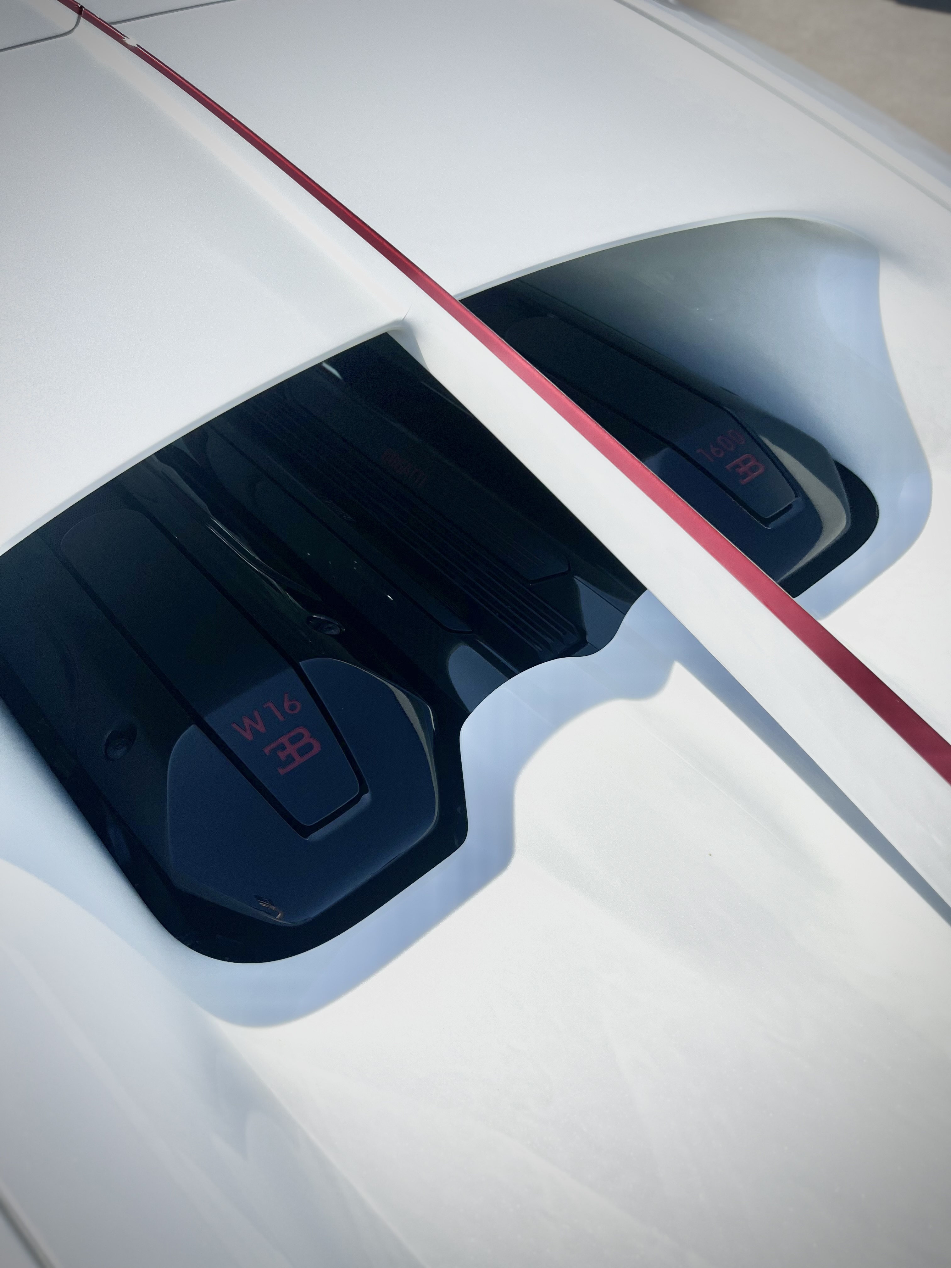 2024 Bugatti Chiron — Lineage Image 5