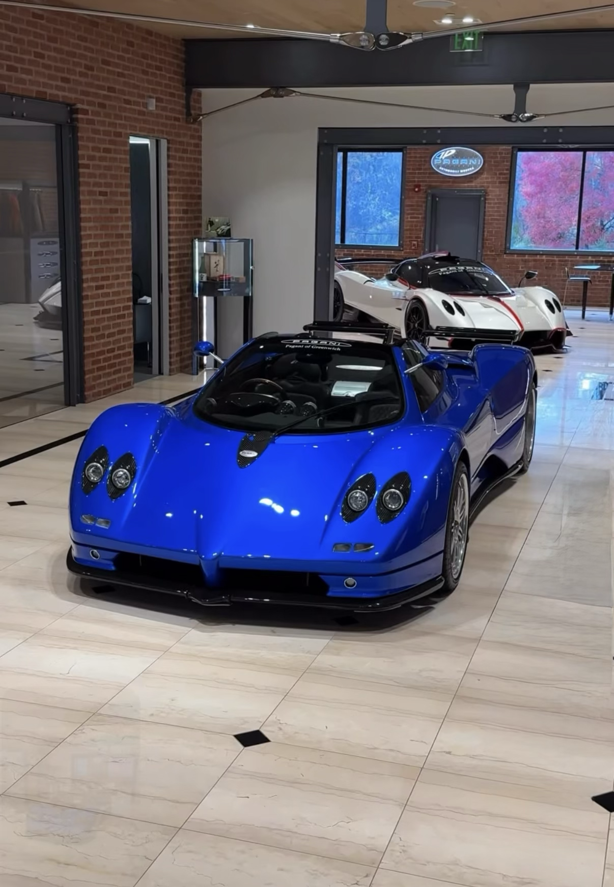 2005 Pagani Zonda — Lineage Image 1