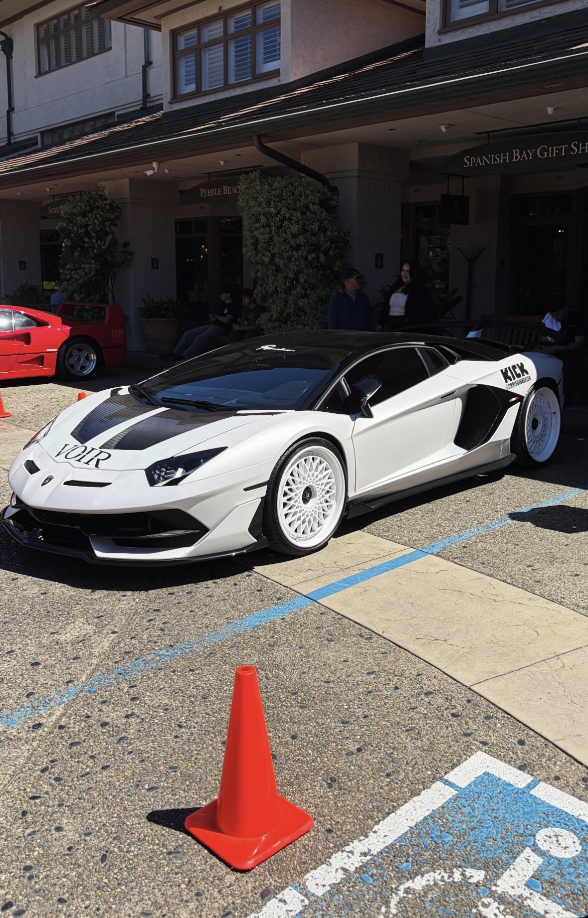 2019 Lamborghini Aventador β Lineage Image 1