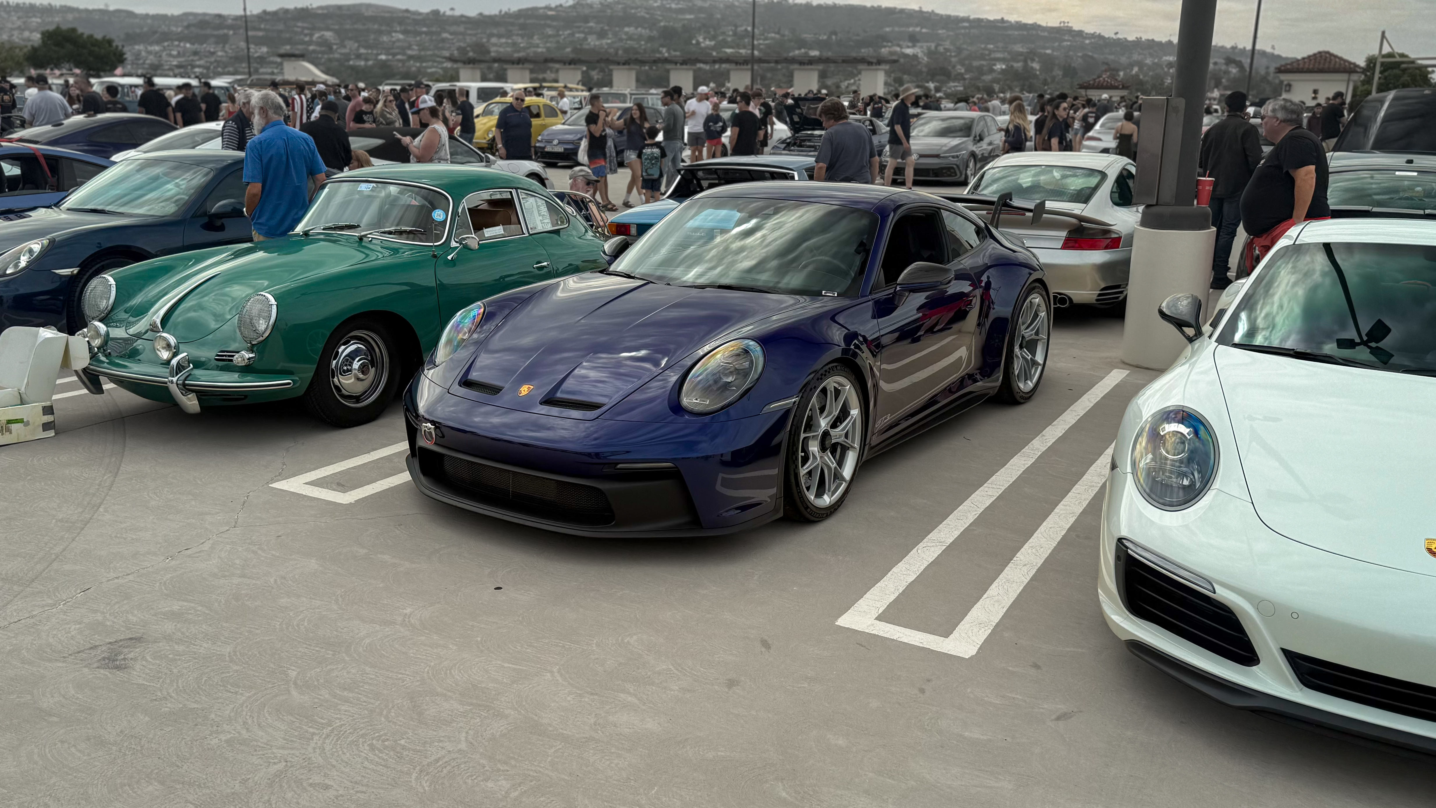 2022 Porsche 911 — Lineage Image 1