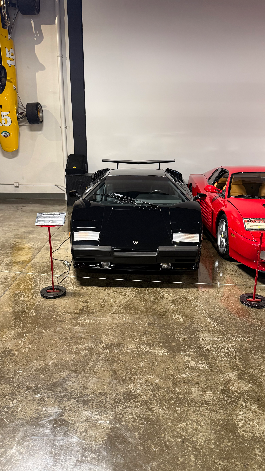 1989 Lamborghini Countach — Lineage Image 1