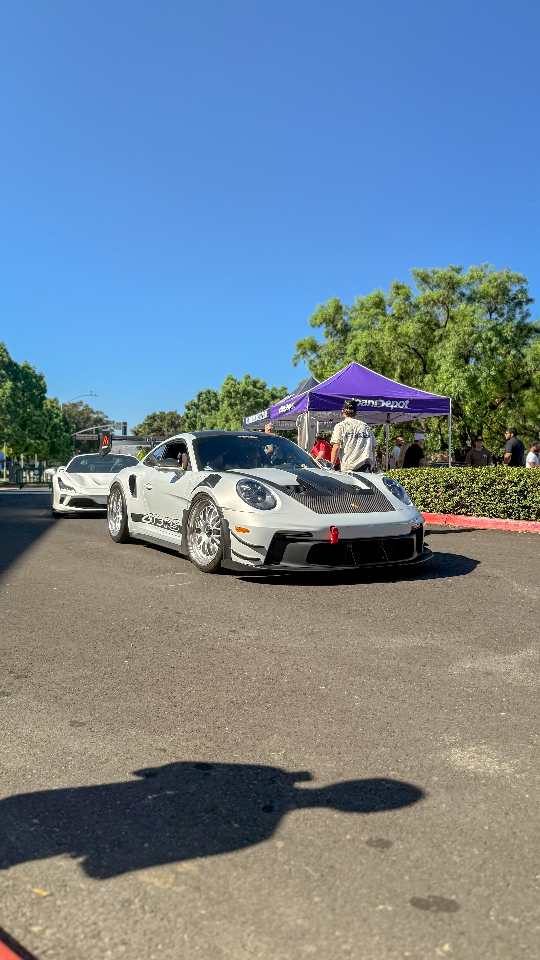 2025 Porsche 911 — Lineage Image 1
