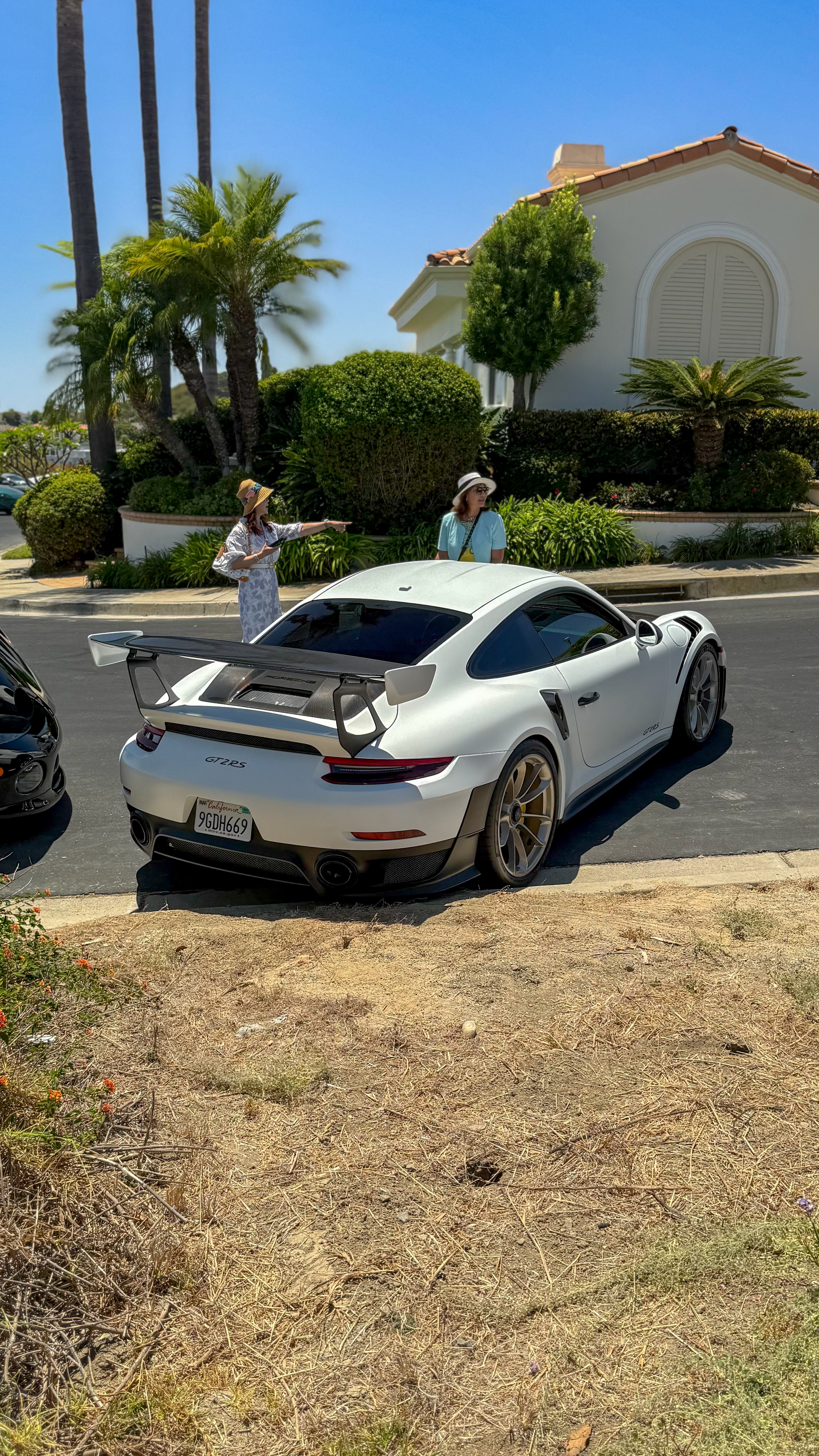 2019 Porsche 911 — Lineage Image 3