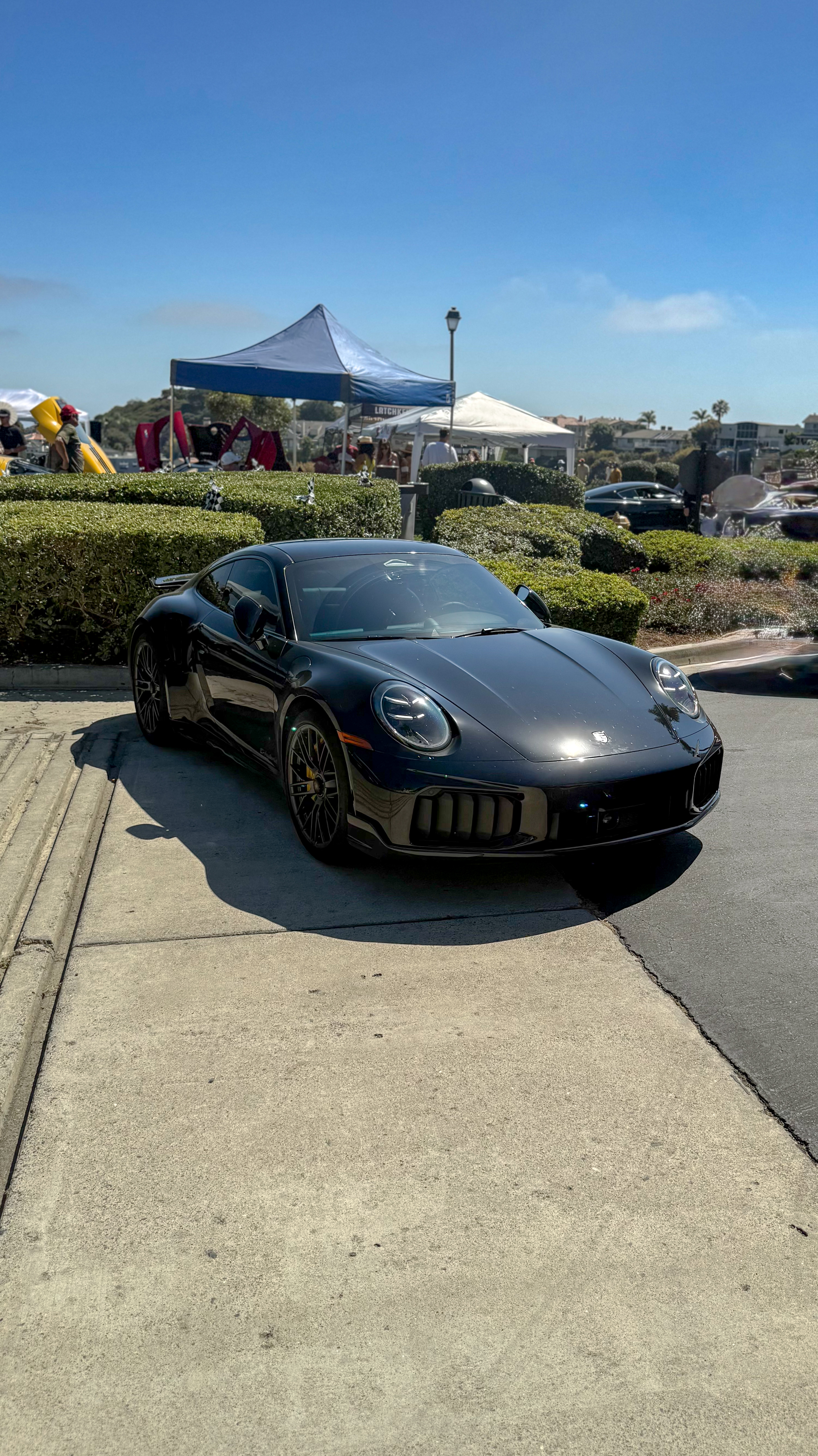 2026 Porsche 911 — Lineage Image 1