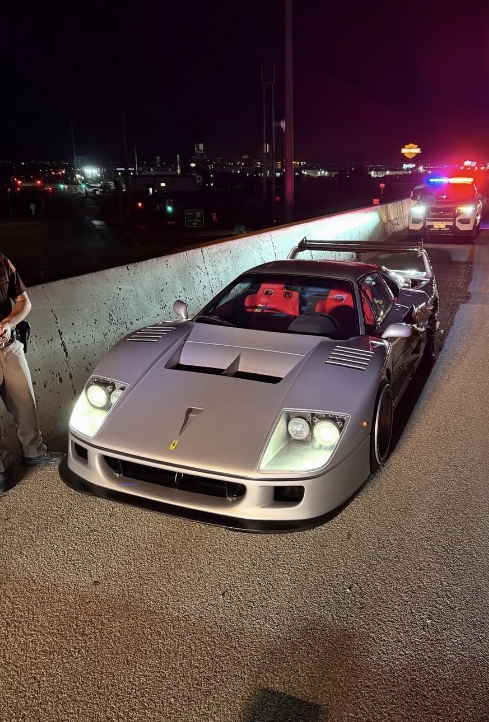 1990 Ferrari F40 — Lineage Image 1