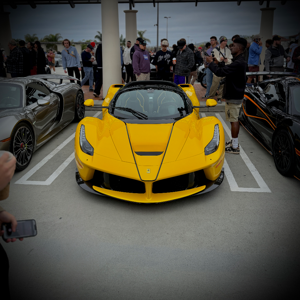 2017 Ferrari La Ferrari — Lineage Image 1