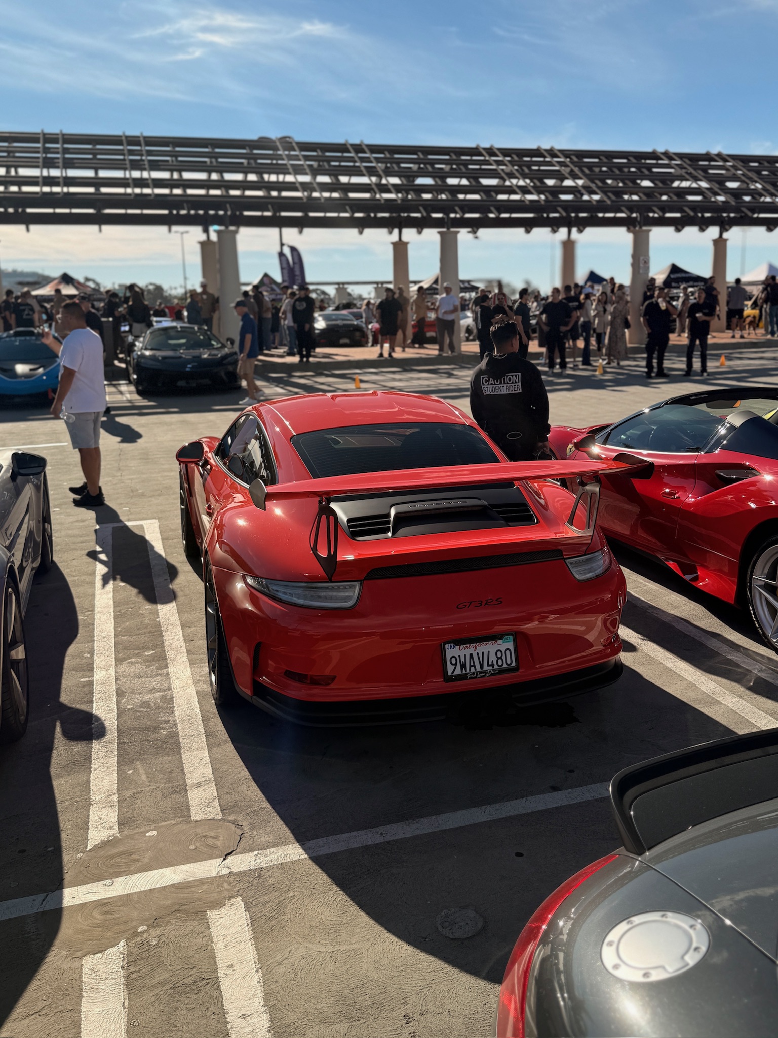 2016 Porsche 911 — Lineage Image 3