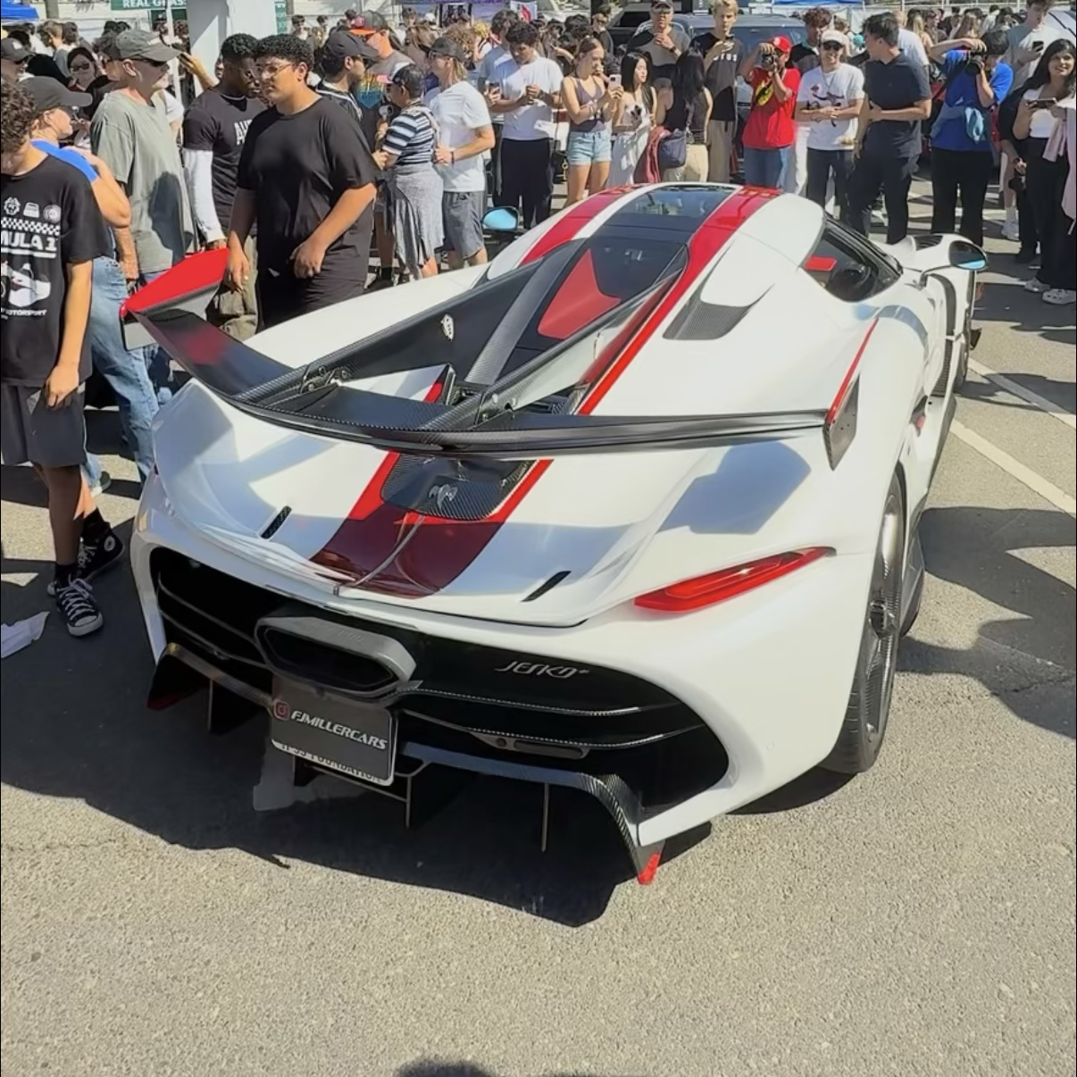 2025 Koenigsegg Jesko — Lineage Image 2