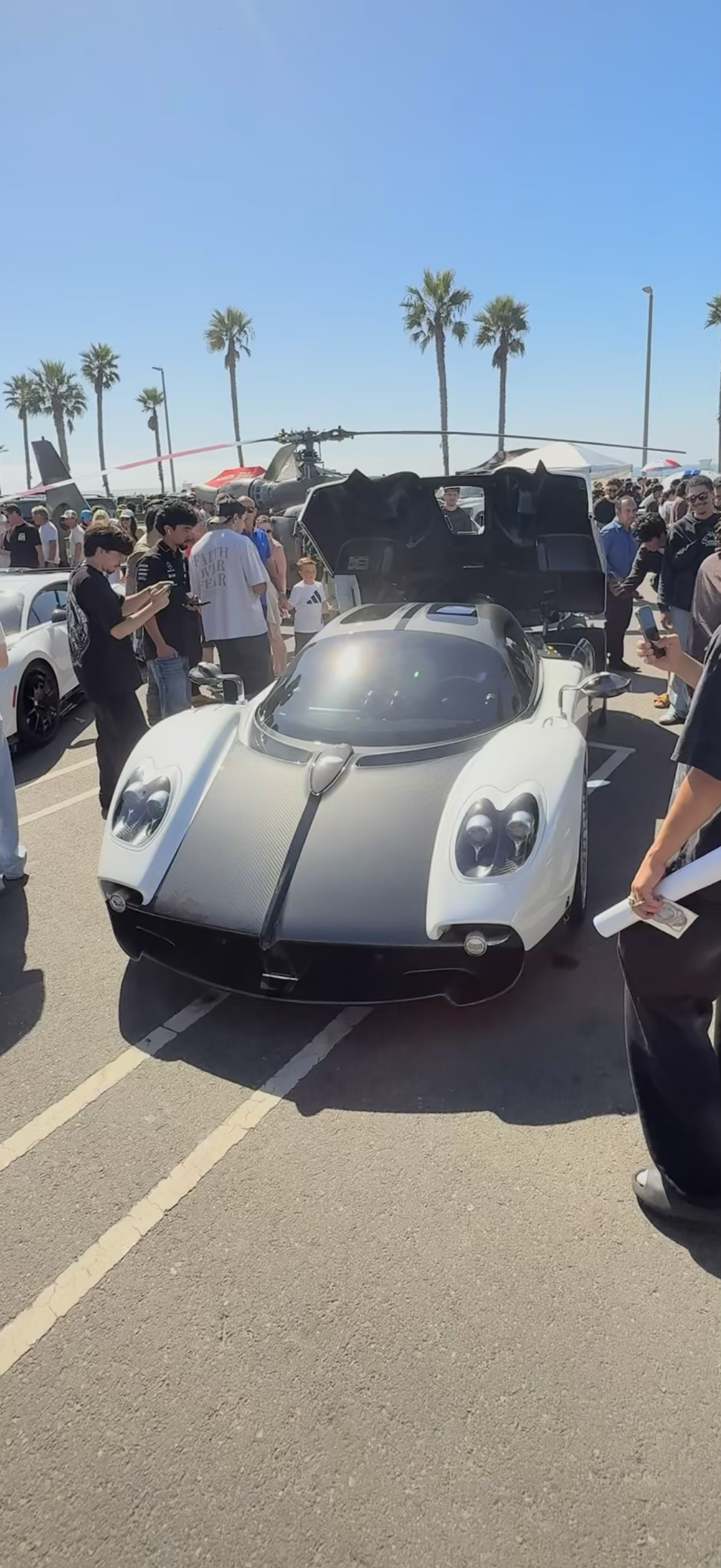 2024 Pagani Utopia — Lineage Image 1
