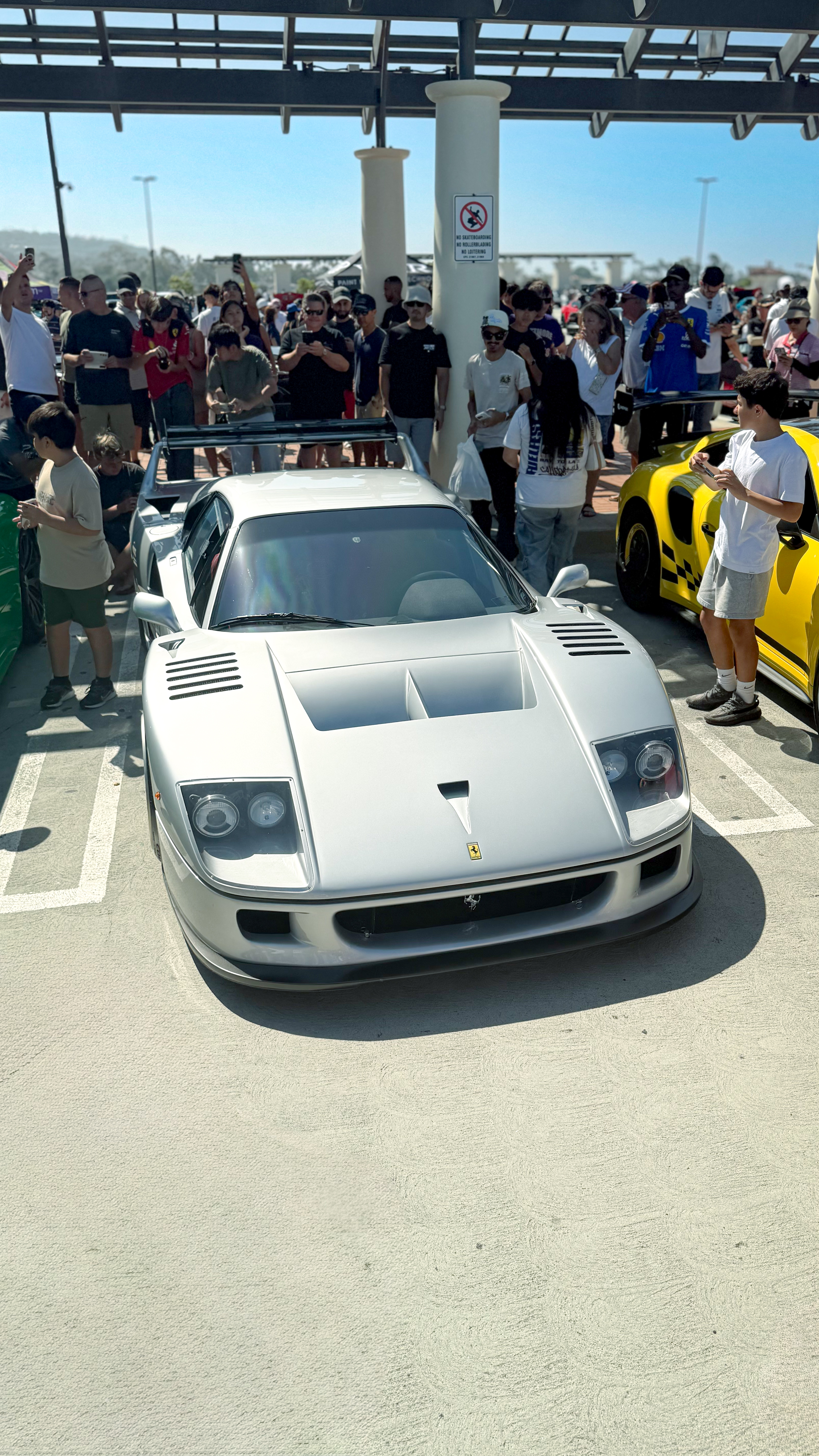1990 Ferrari F40 — Lineage Image 2