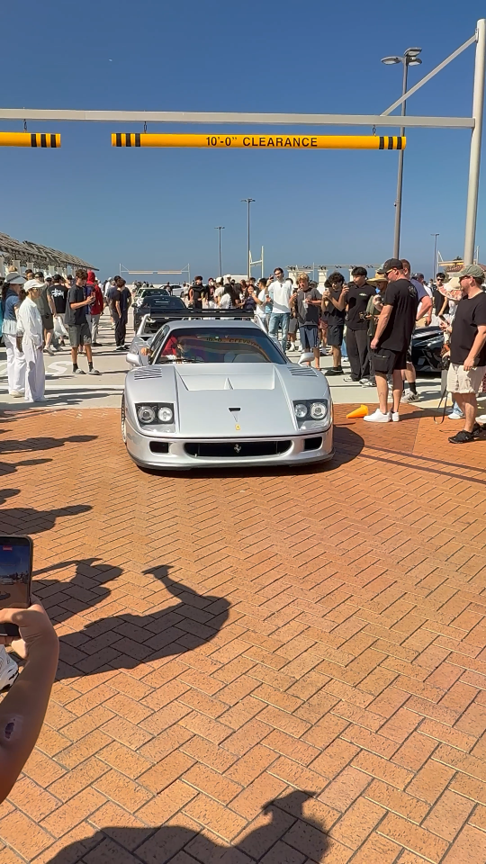 1990 Ferrari F40 — Lineage Video 1