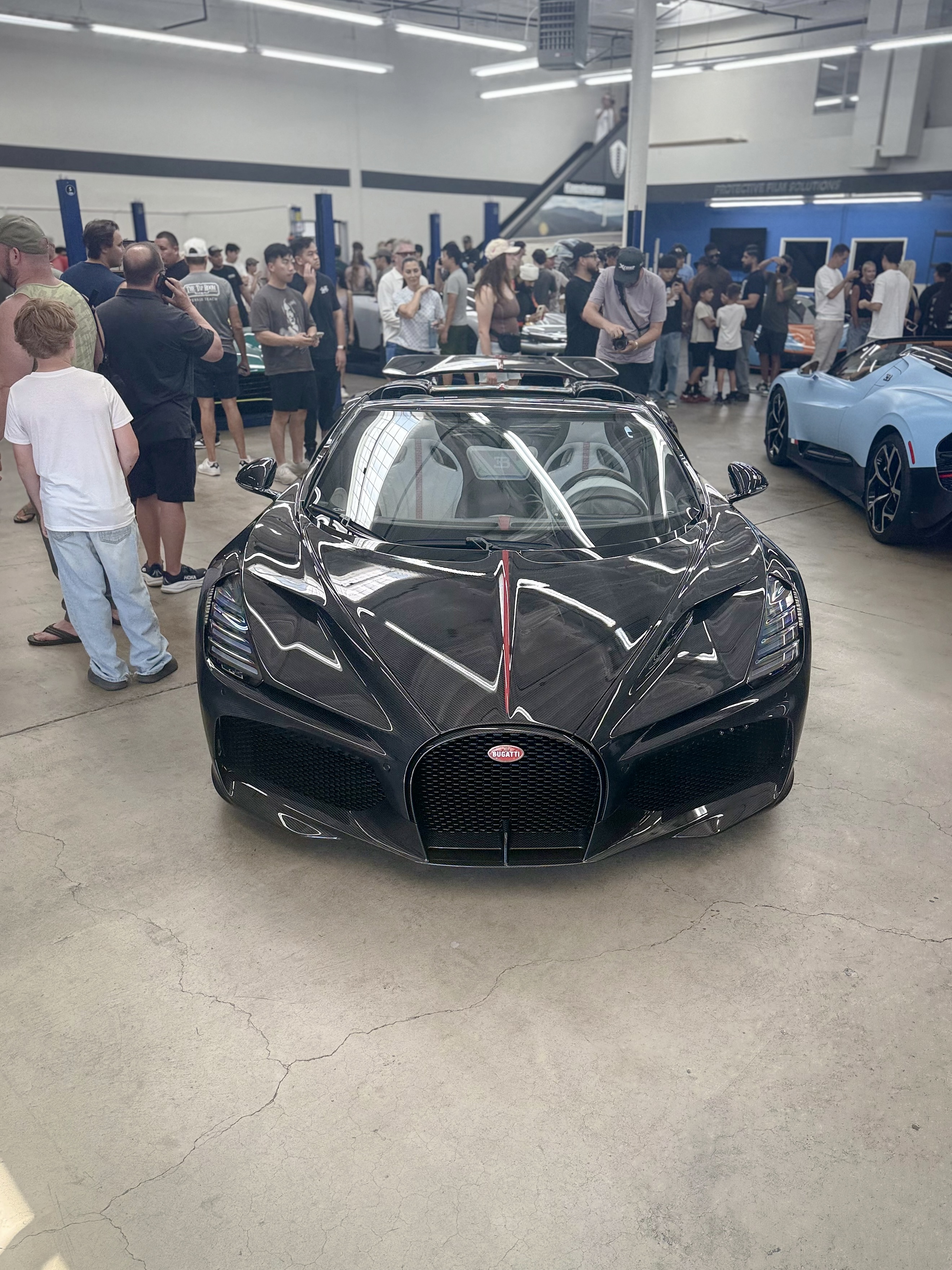 2025 Bugatti Mistral — Lineage Image 1