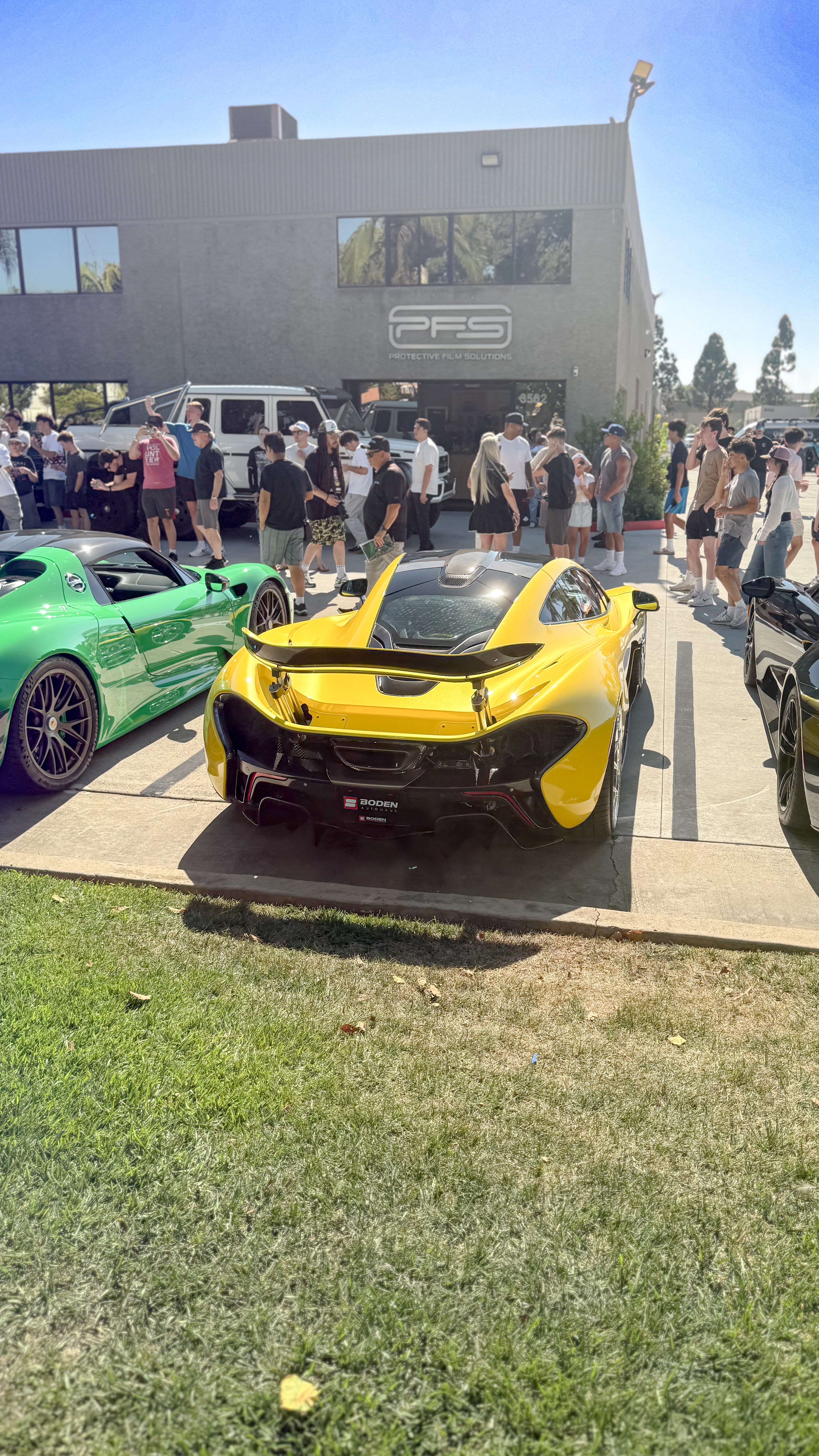 2015 McLaren P1 — Lineage Image 3