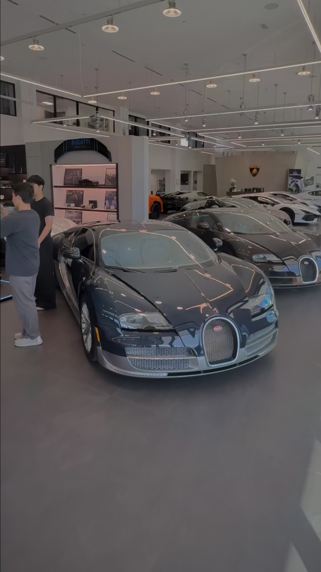 2012 Bugatti Veyron hero image