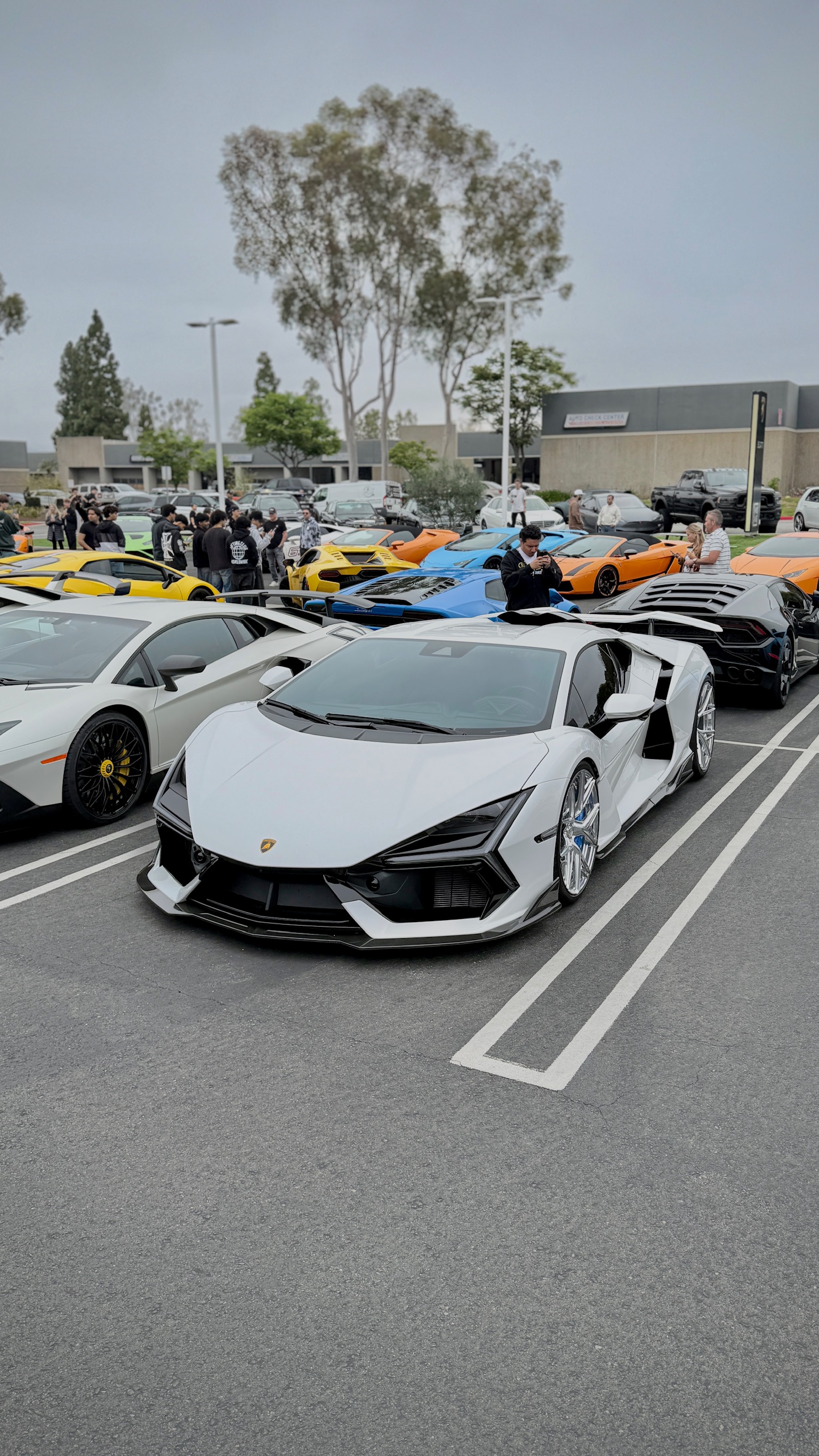 2025 Lamborghini Revuelto — Lineage Image 1