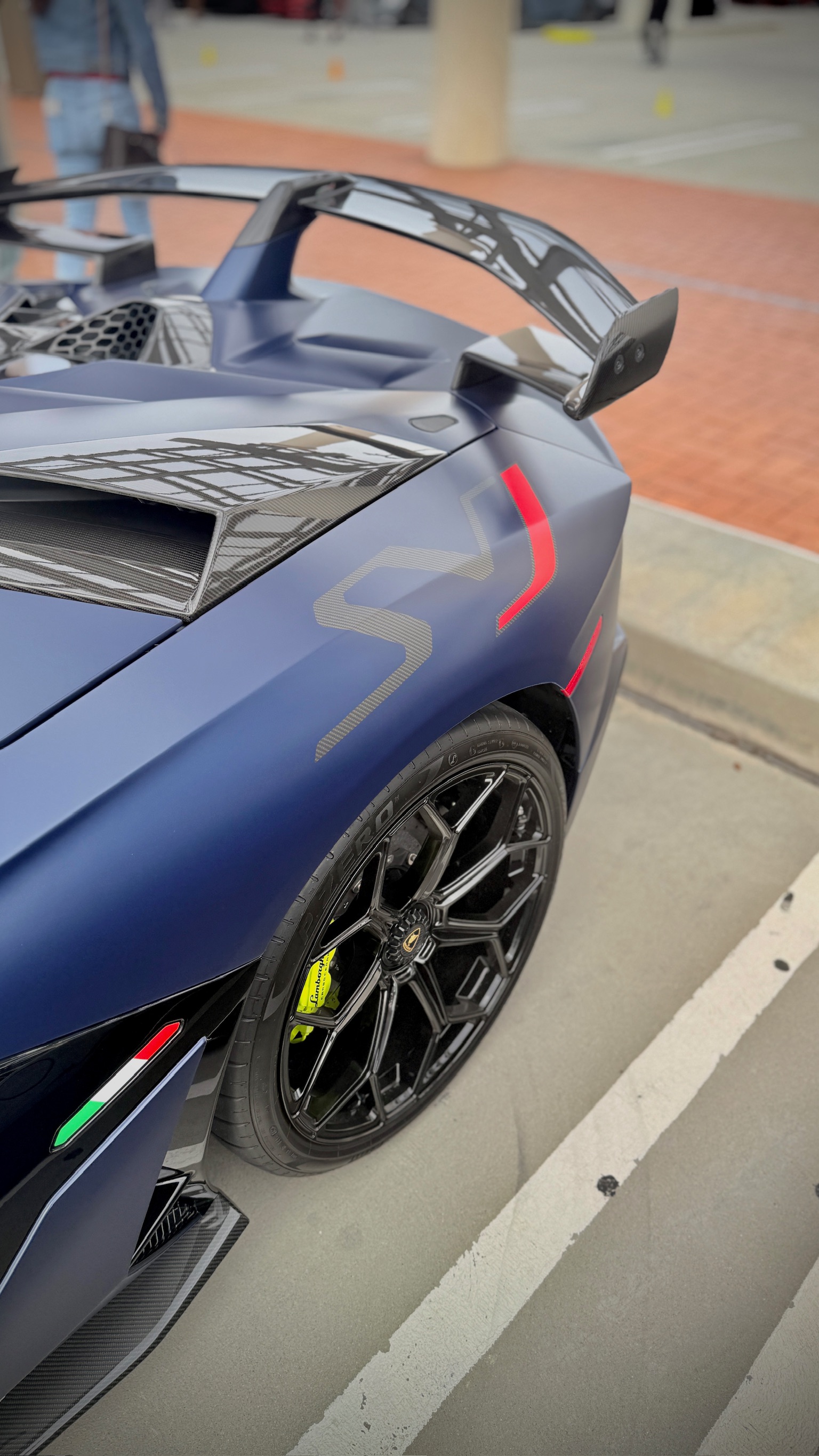2021 Lamborghini Aventador — Lineage Image 3