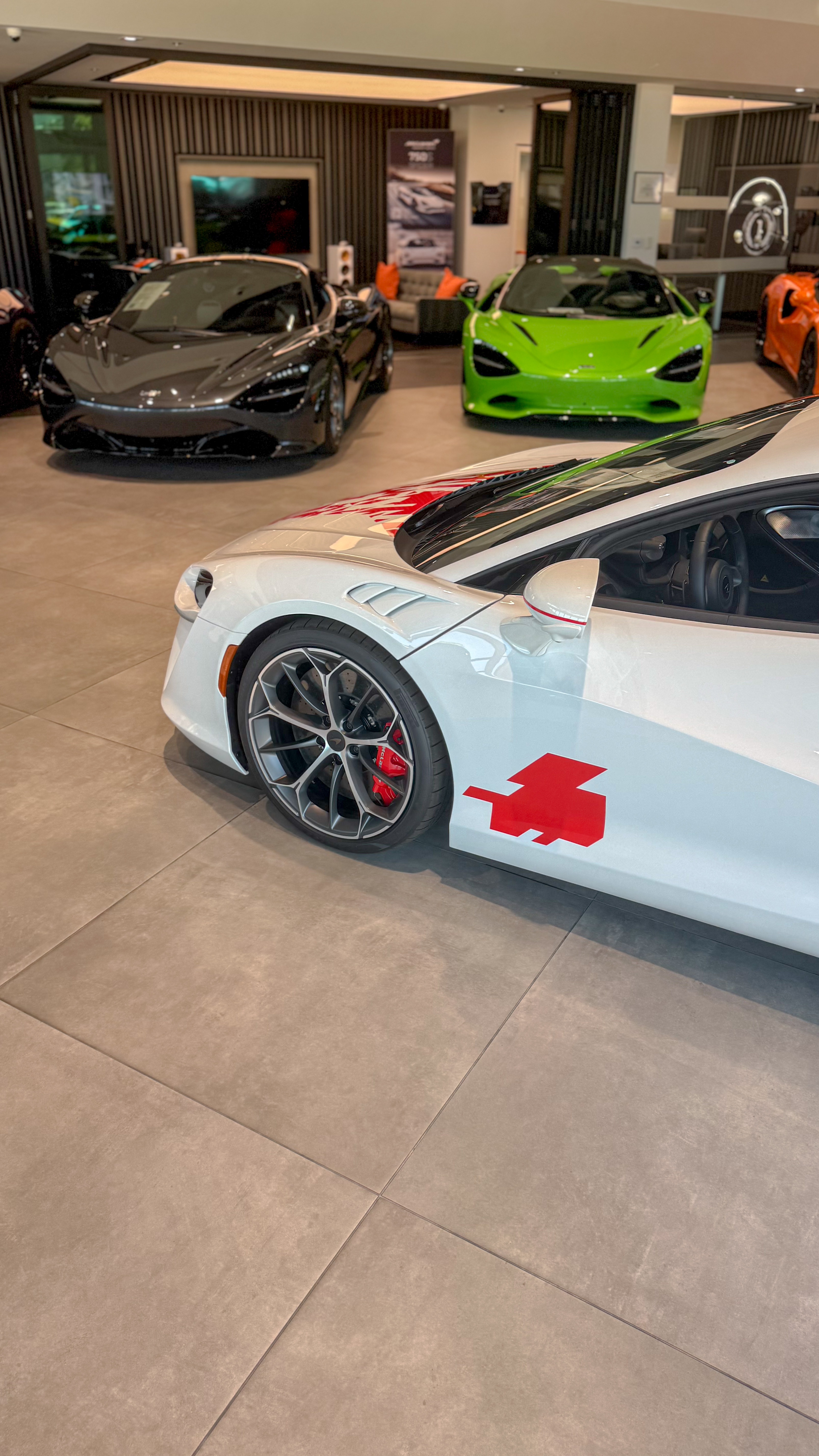 2026 Mclaren ARTURA — Lineage Image 3