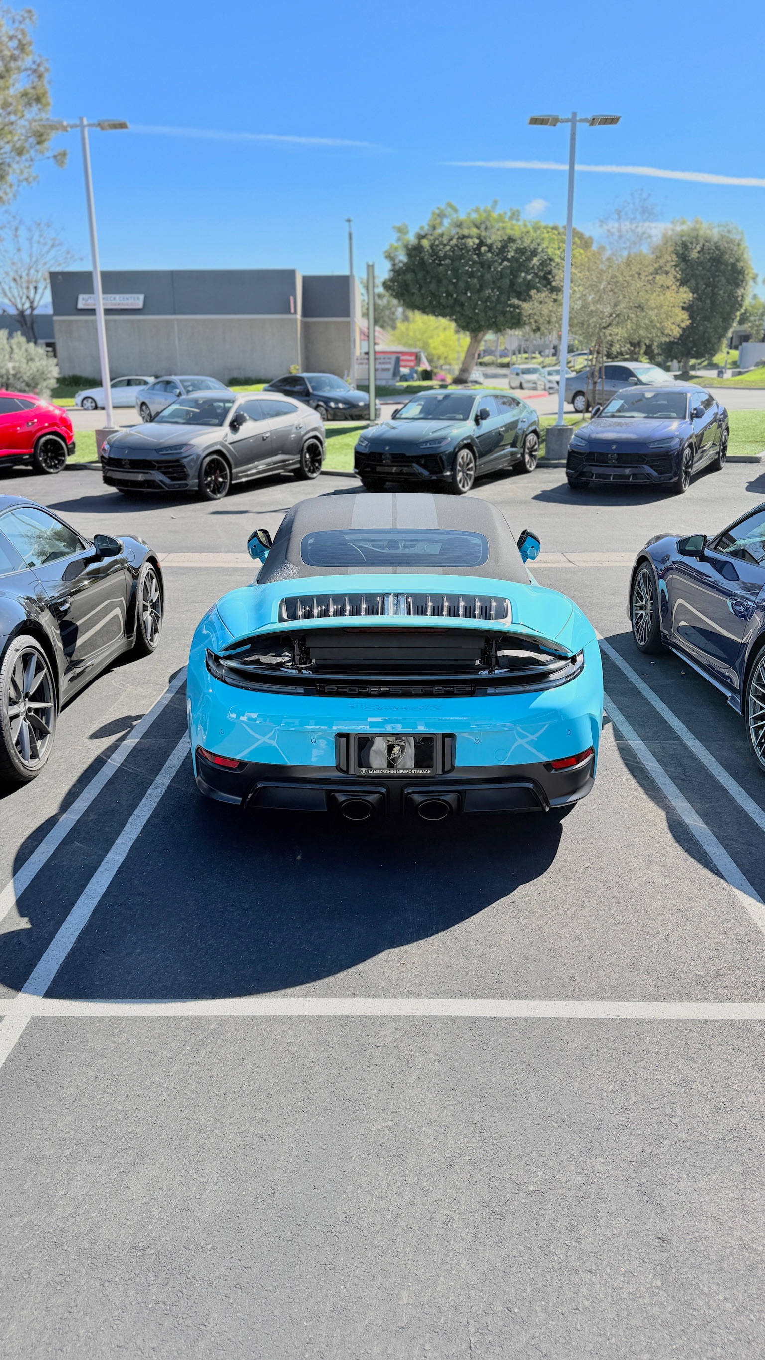 2025 Porsche 911 — Lineage Image 4