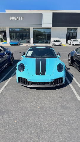 2025 Porsche 911 — Lineage Image 1