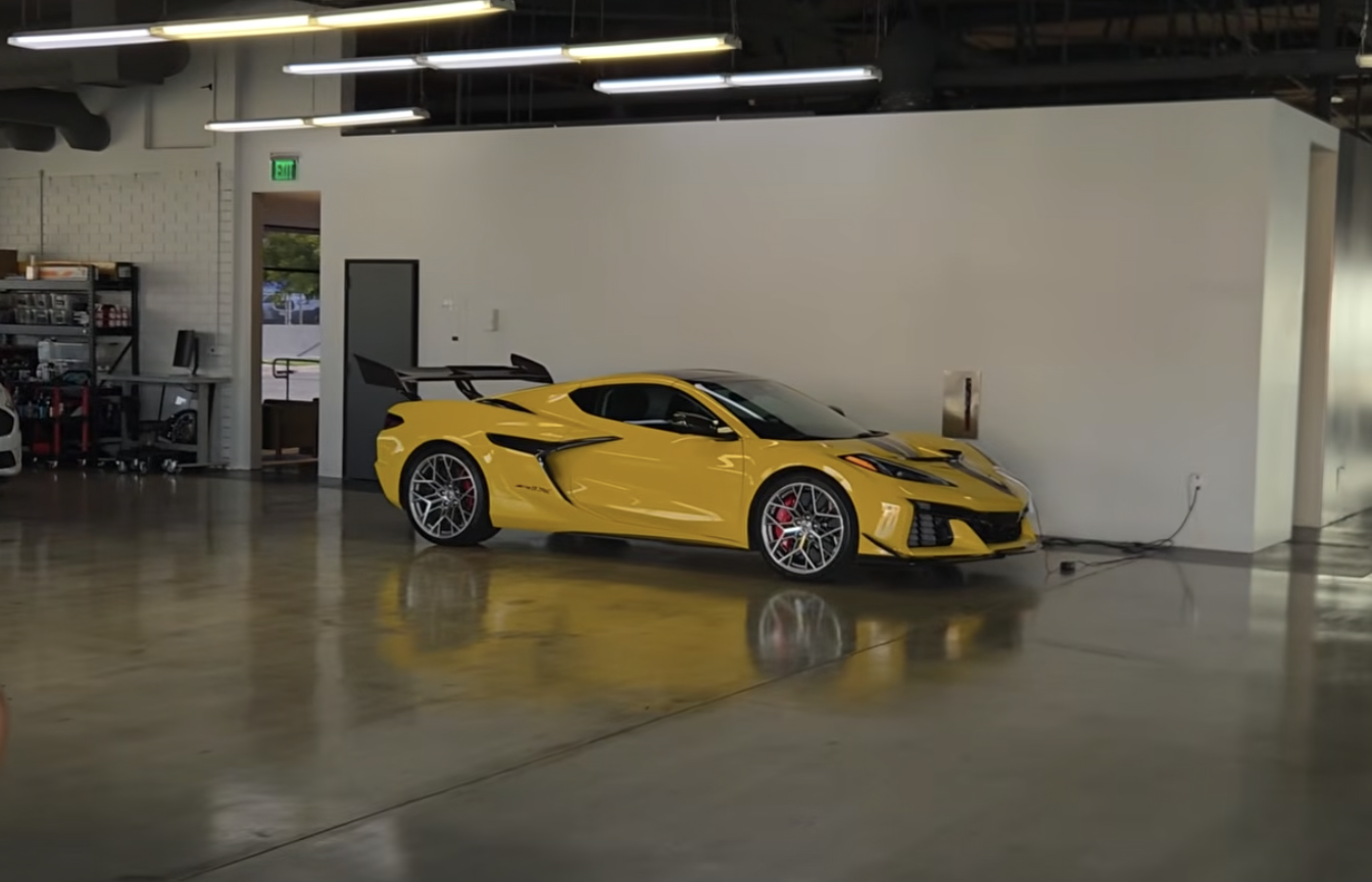 2027 Chevrolet Corvette — Lineage Image 1
