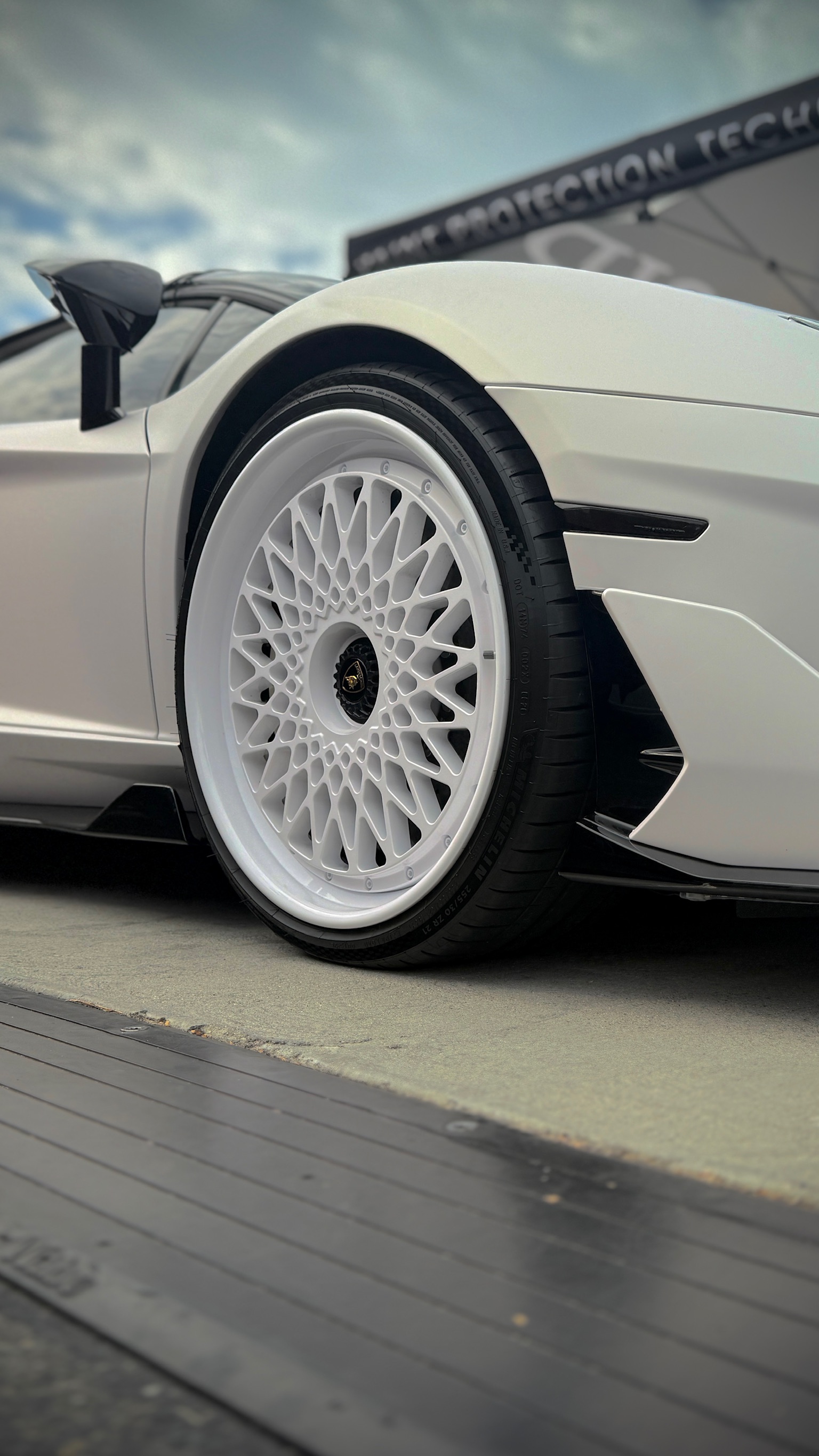2019 Lamborghini Aventador — Lineage Image 5