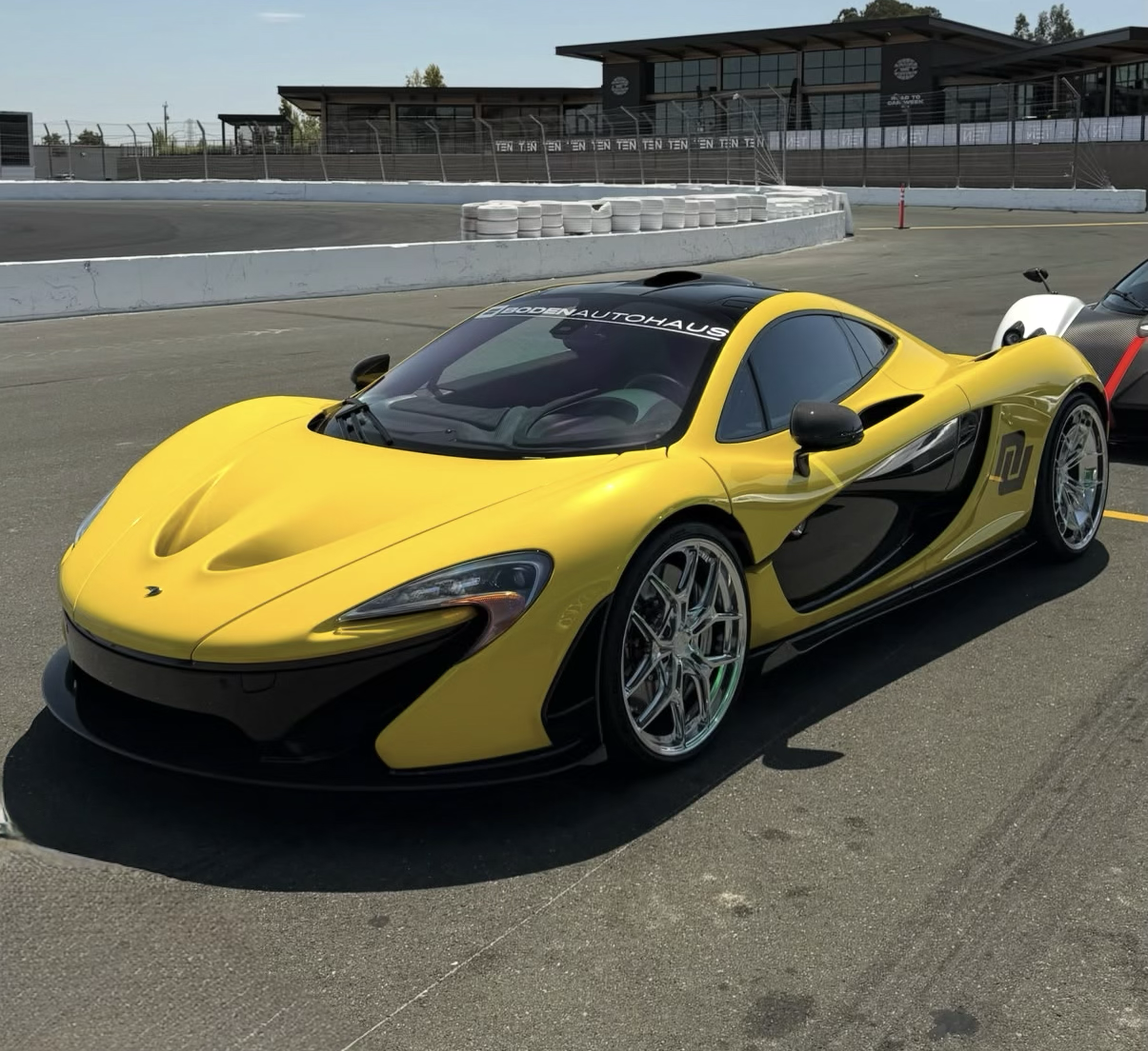 2015 McLaren P1 — Lineage Image 1