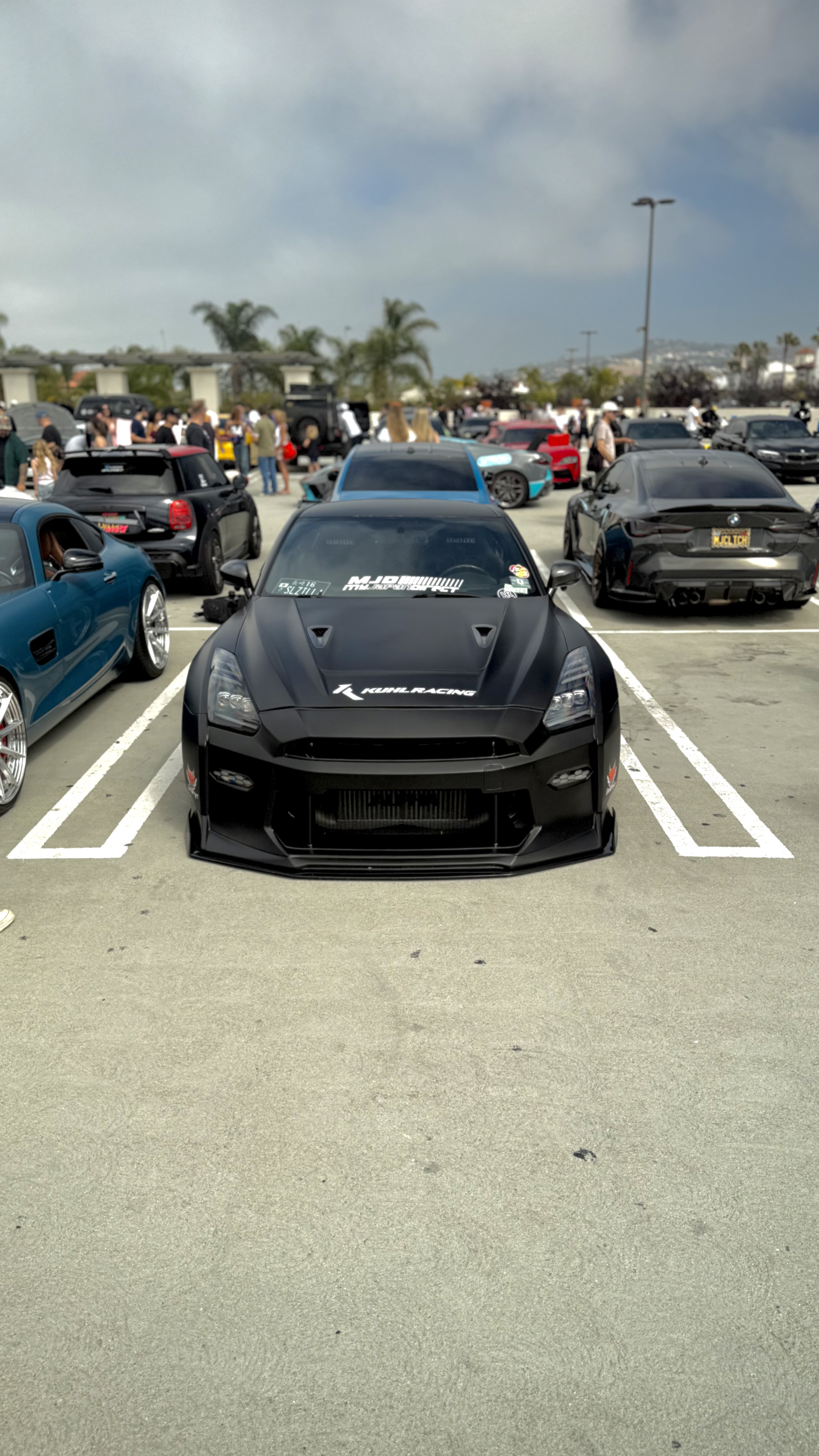 2010 Nissan GT-R — Lineage Image 2