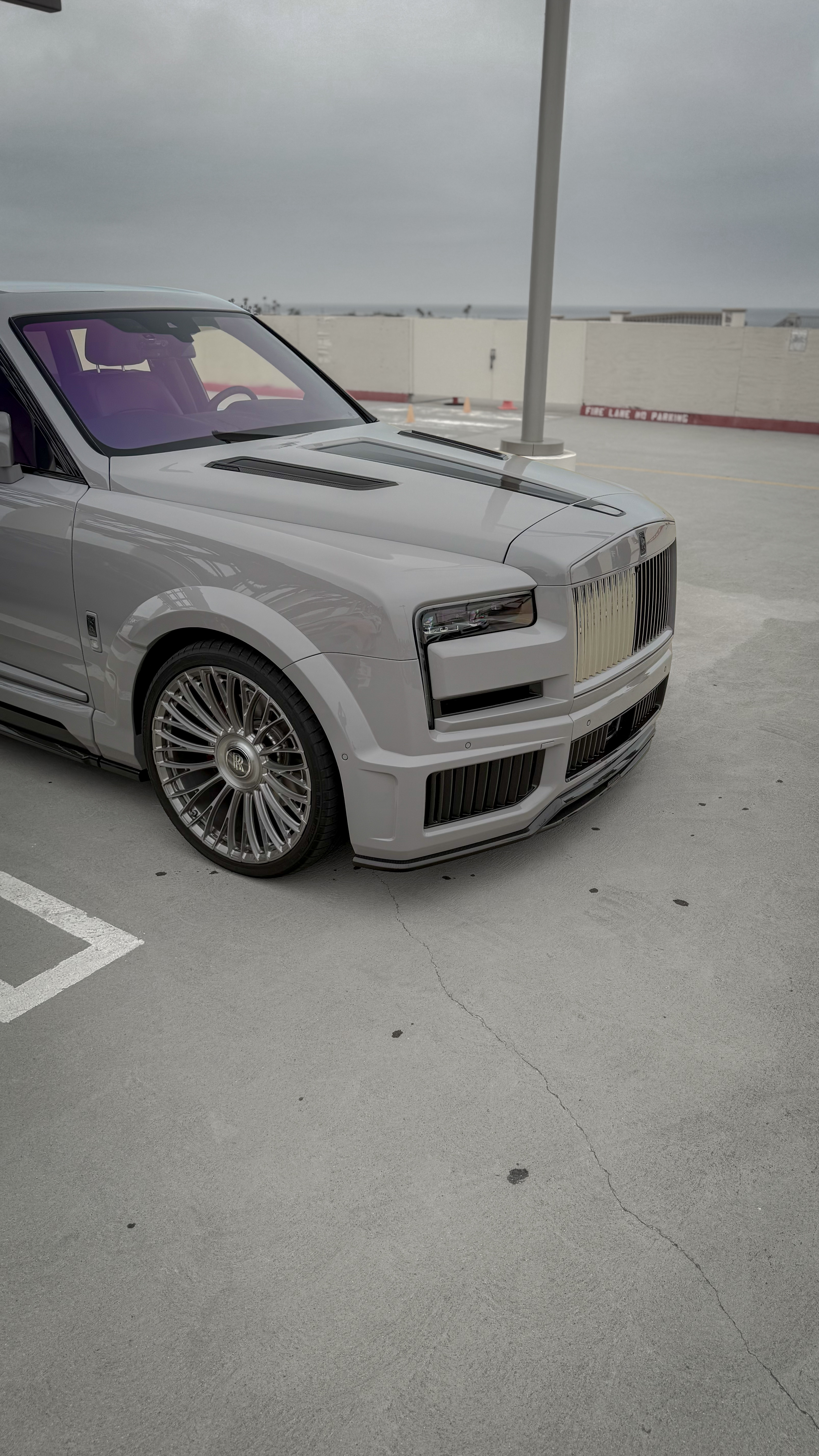 2025 Rolls-royce Cullinan — Lineage Image 2