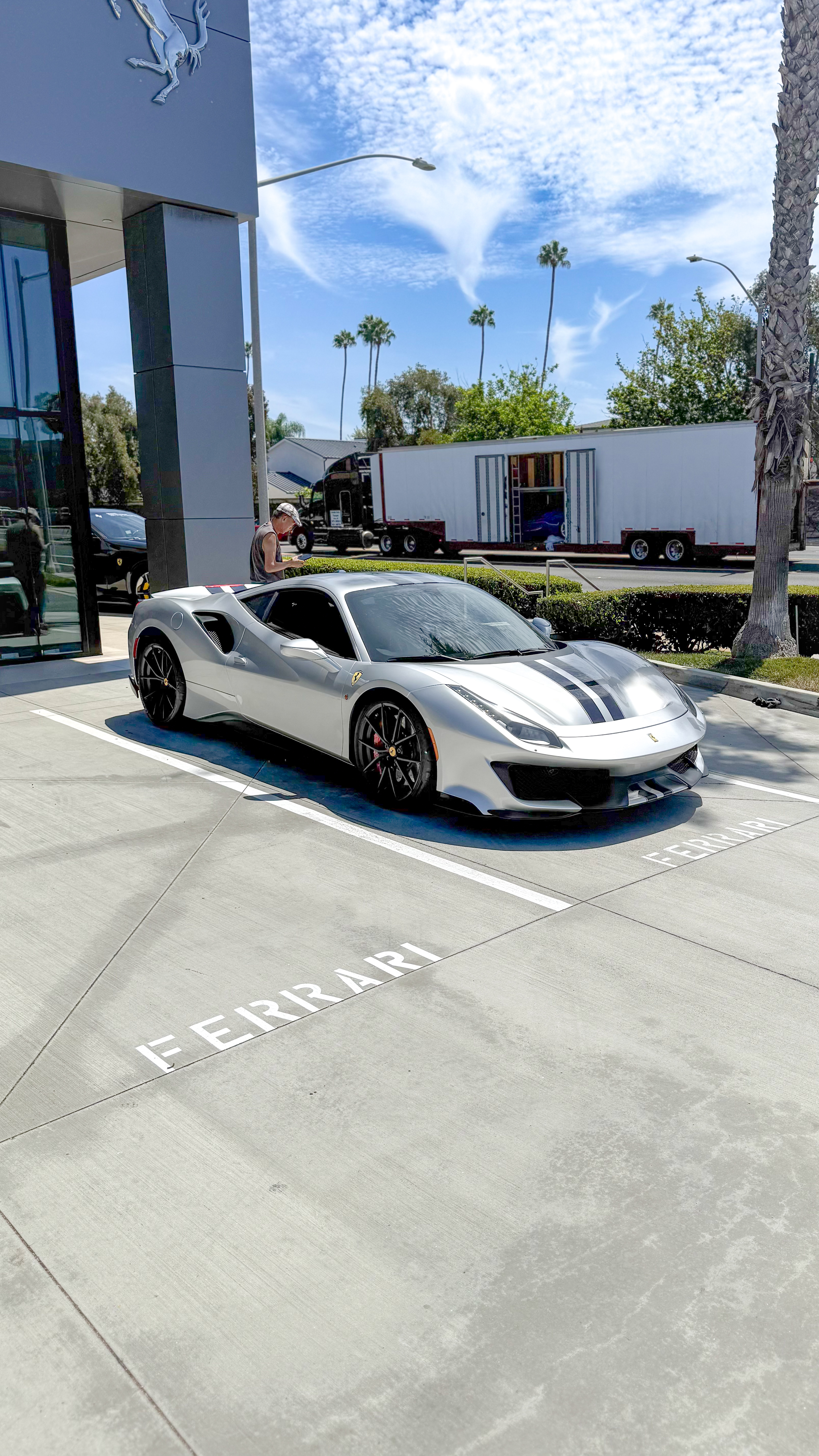 2020 Ferrari 488 β Lineage Image 1