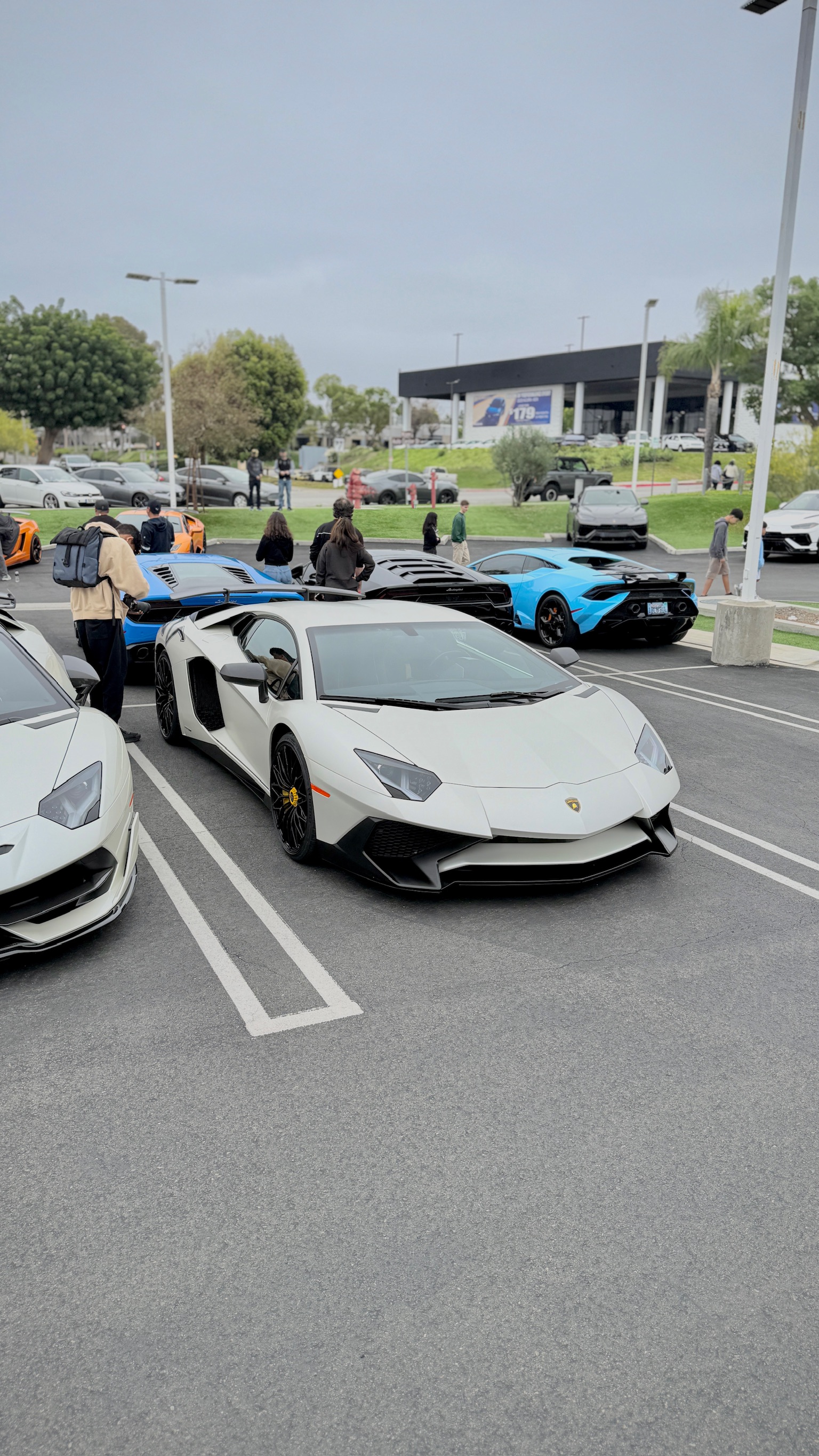 2016 Lamborghini Aventador — Lineage Image 1