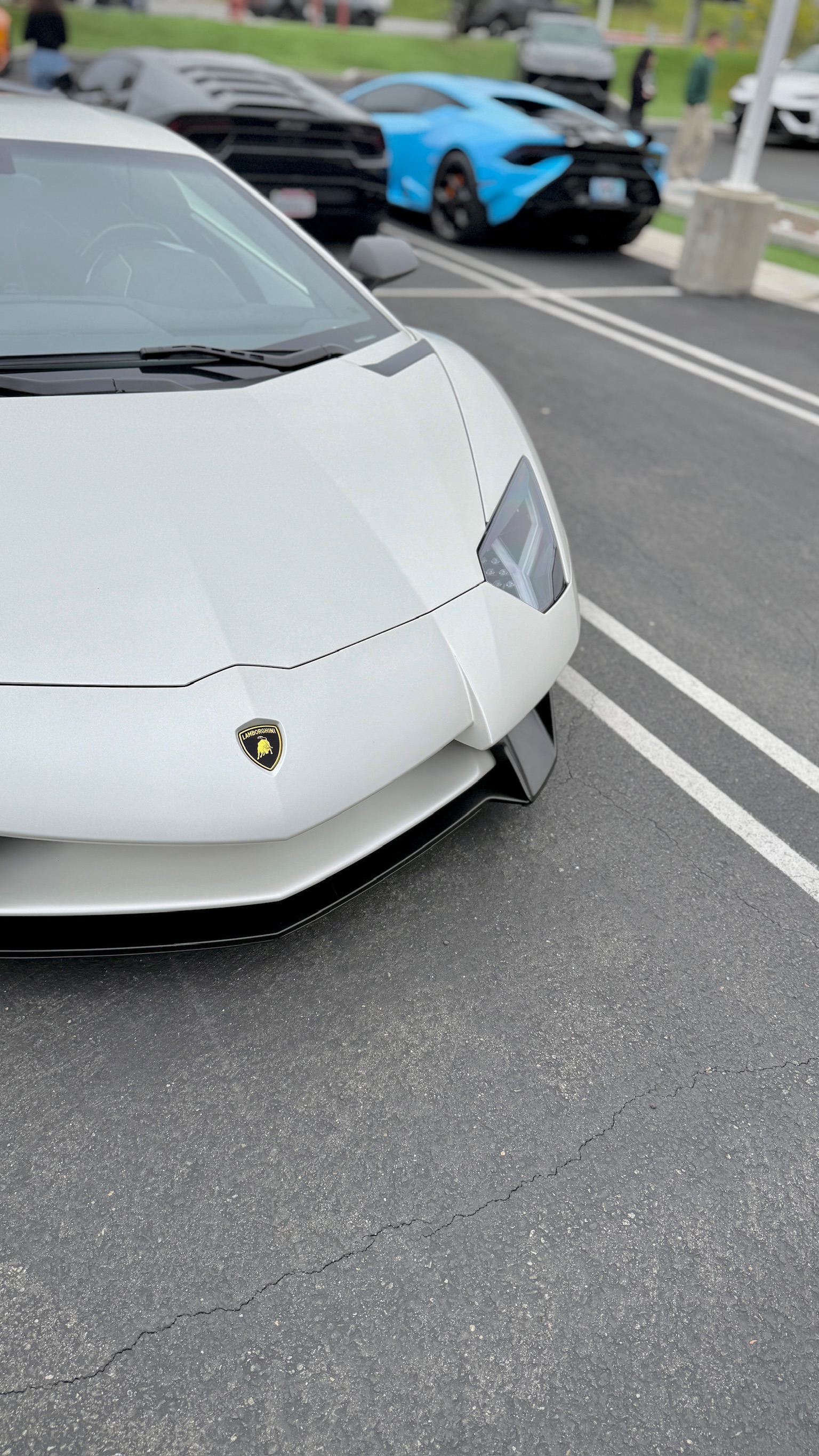 2016 Lamborghini Aventador — Lineage Image 2
