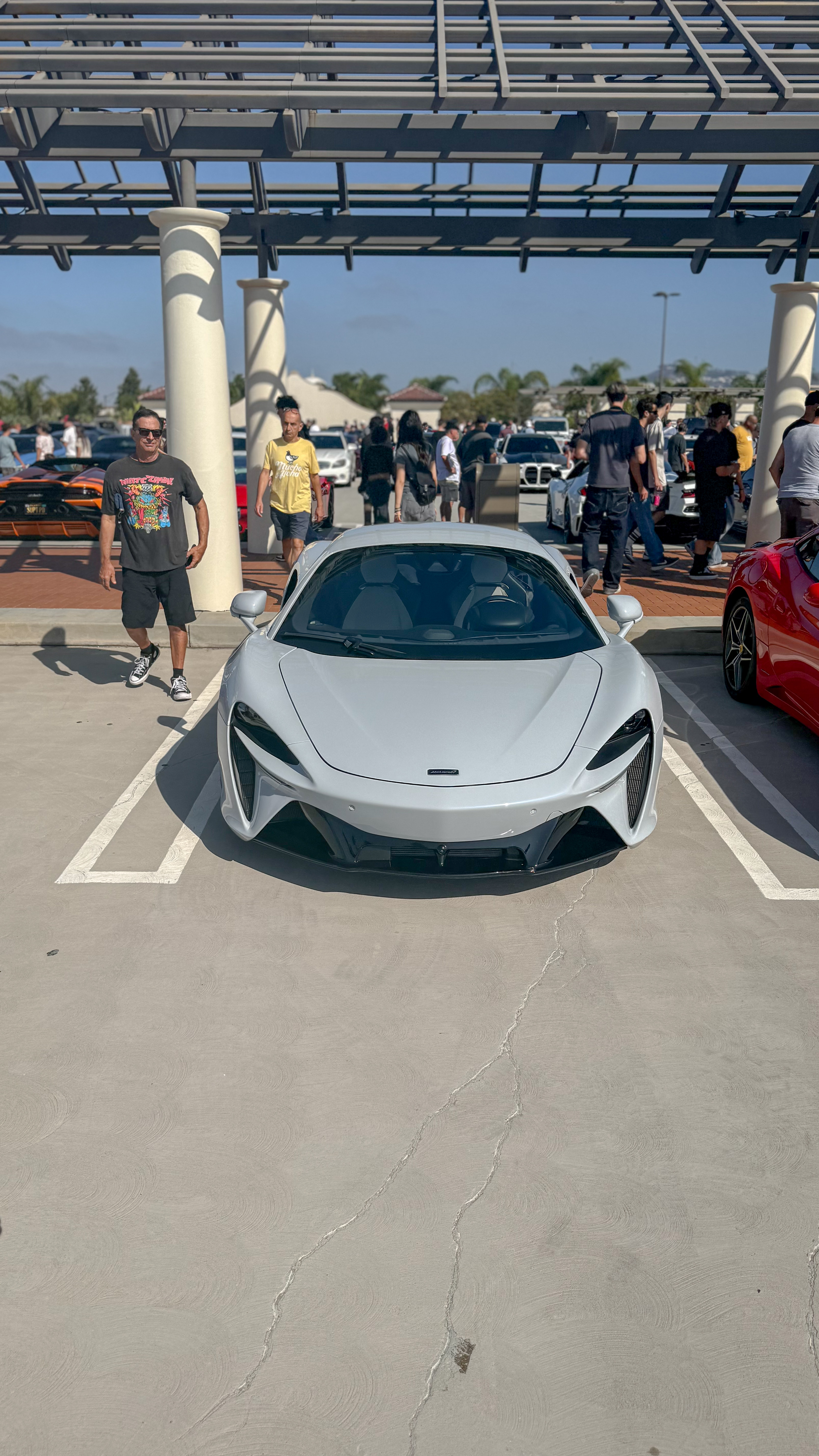 2023 McLaren Artura hero image
