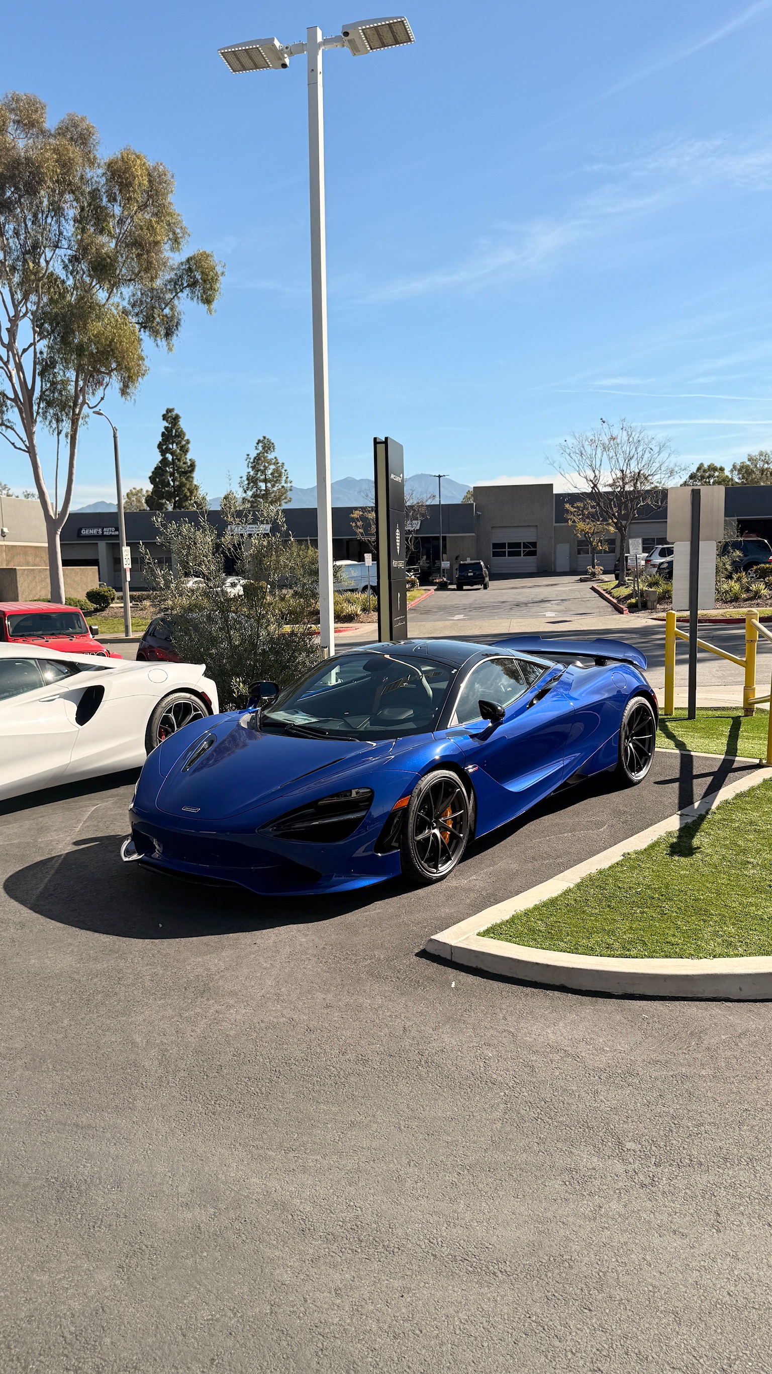 2026 Mclaren 750S — Lineage Image 1