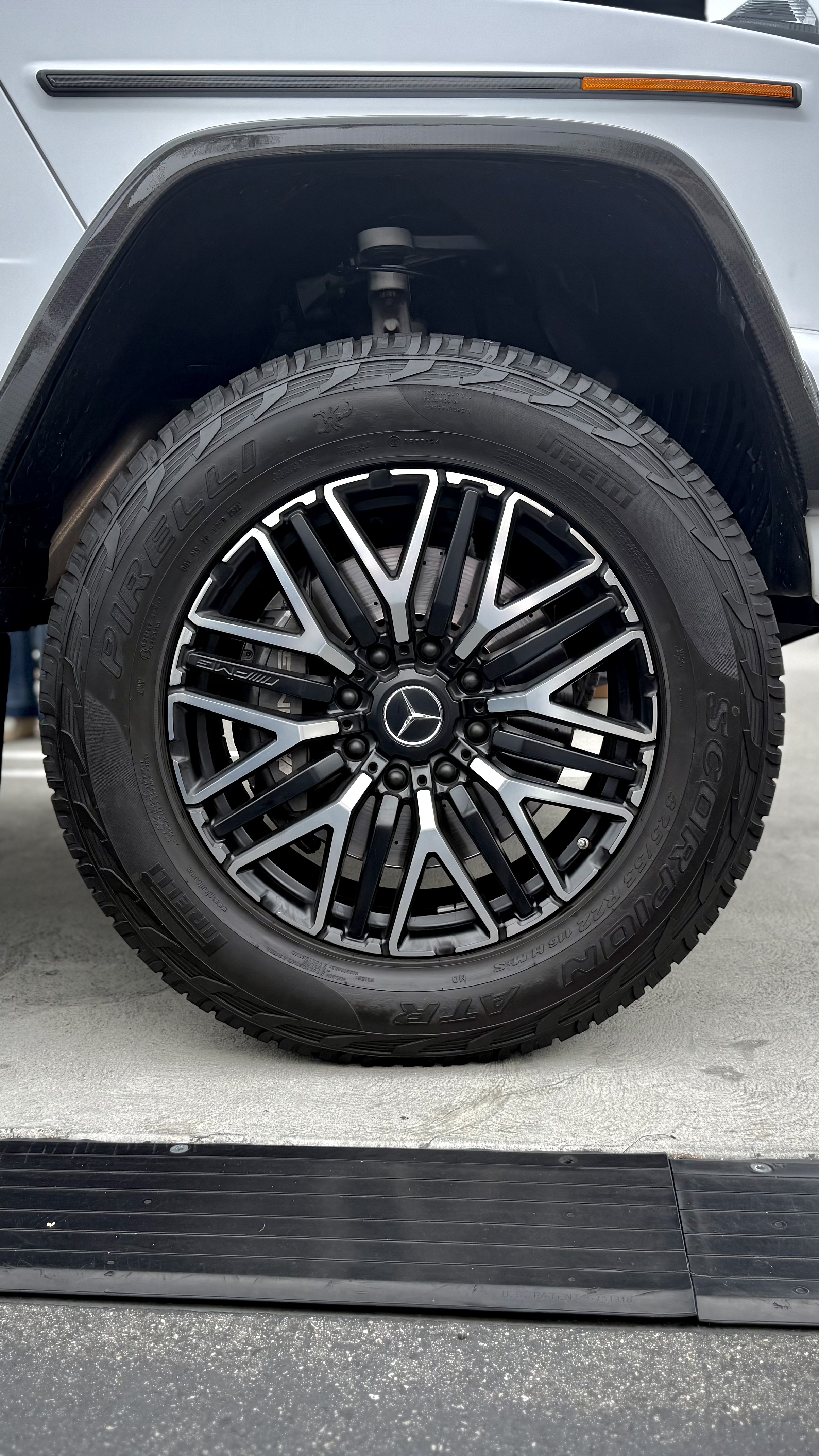 2022 Mercedes-benz G-Class — Lineage Image 3